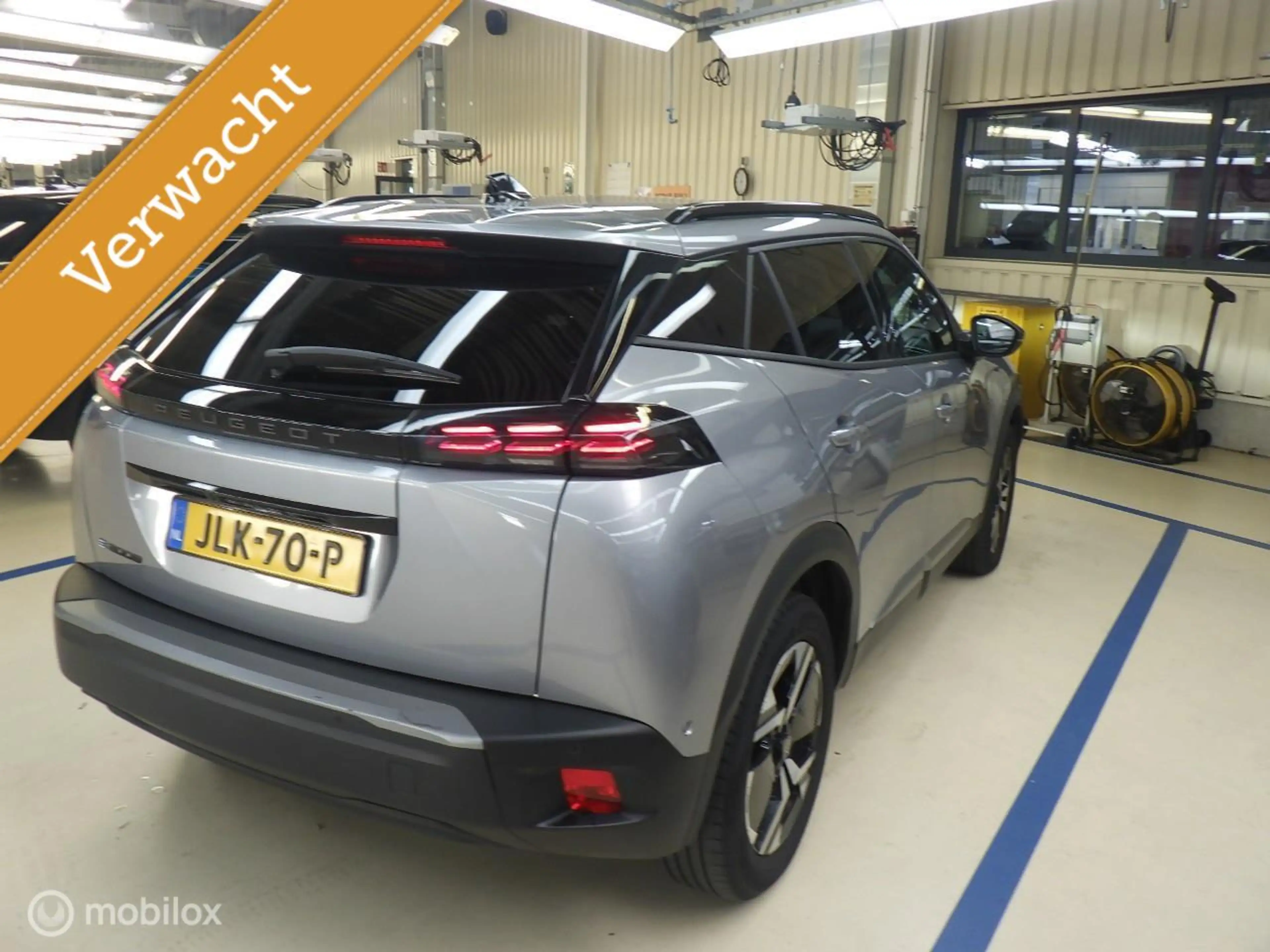 Peugeot e-2008 EV Allure Avantage 54 kWh — photo 3