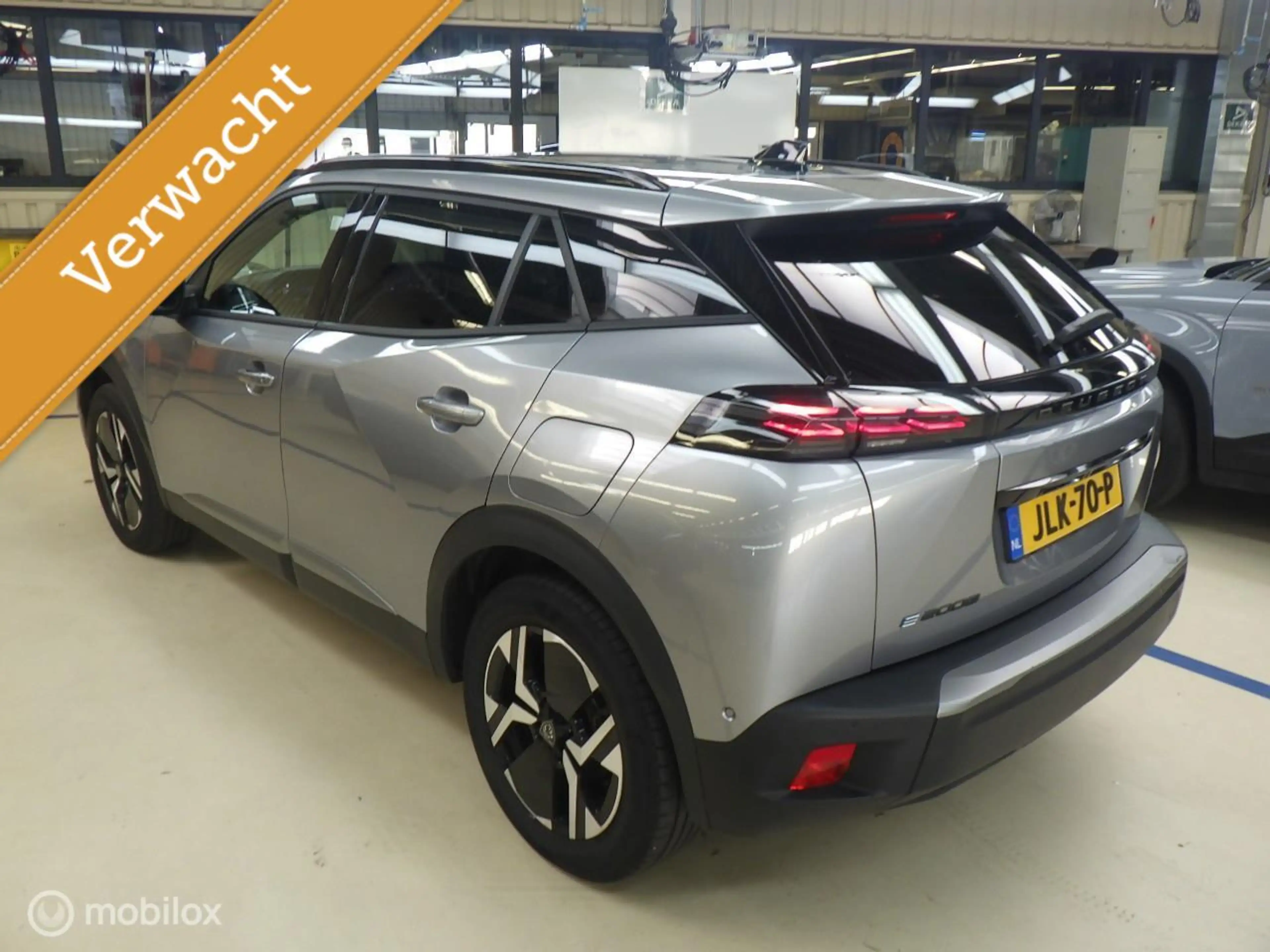 Peugeot e-2008 EV Allure Avantage 54 kWh — photo 4