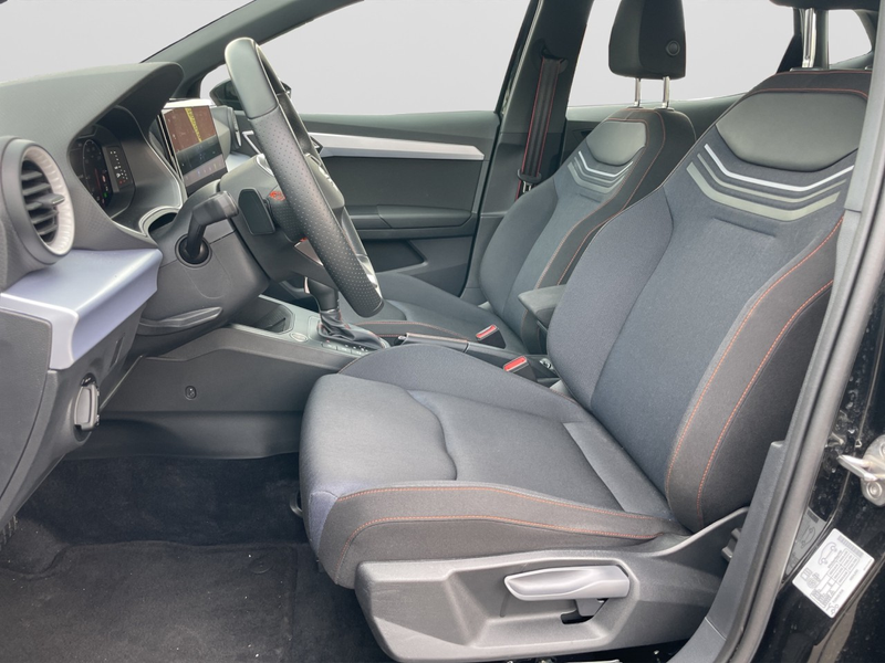 SEAT Ibiza FR TSI DSG Navi ACC SHZ Keyless Voll-LED — photo 11
