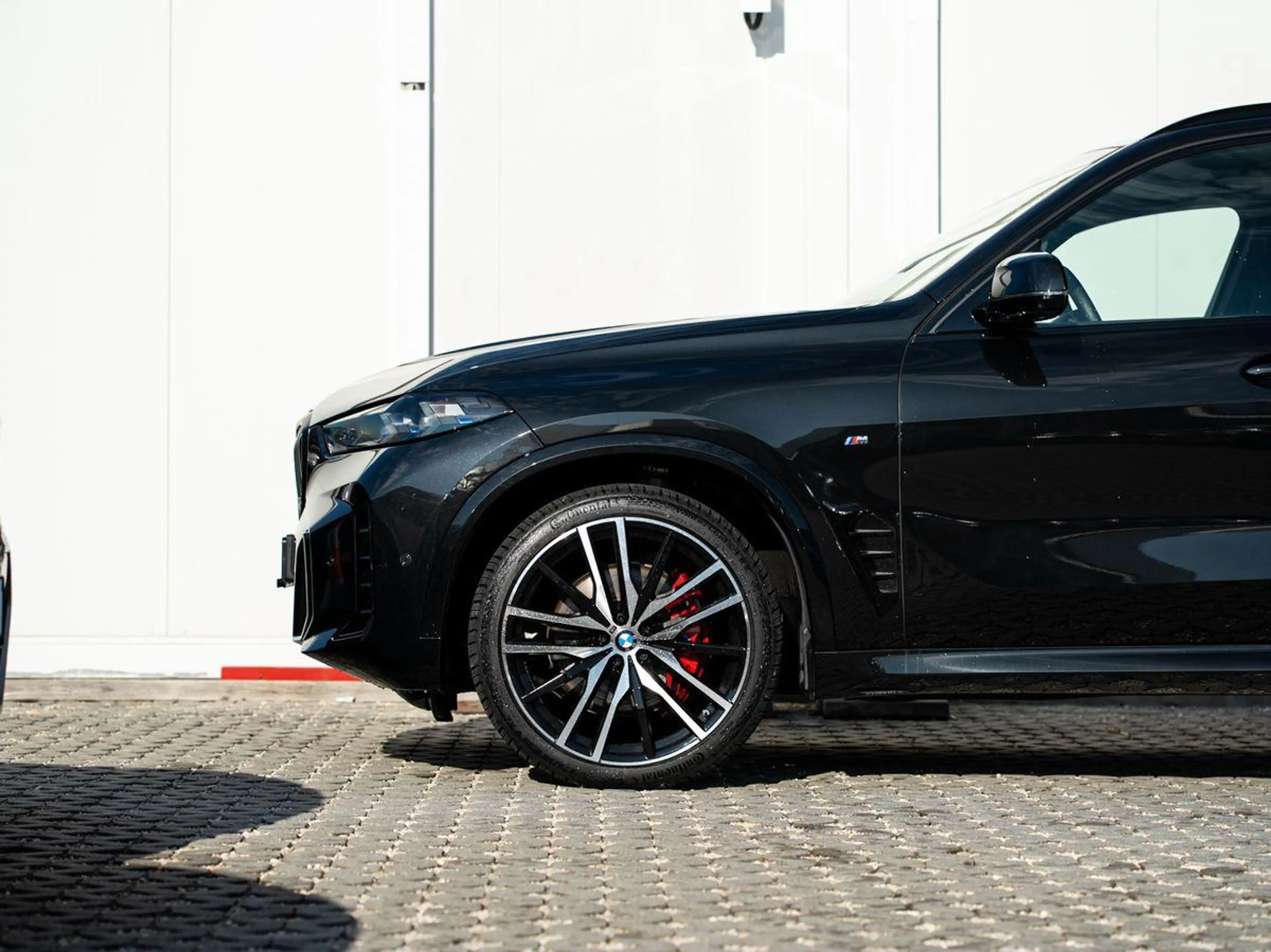 BMW X5 xDrive40d M-SportPRO StdHz SkyL AHK Sitzlüft — photo 8