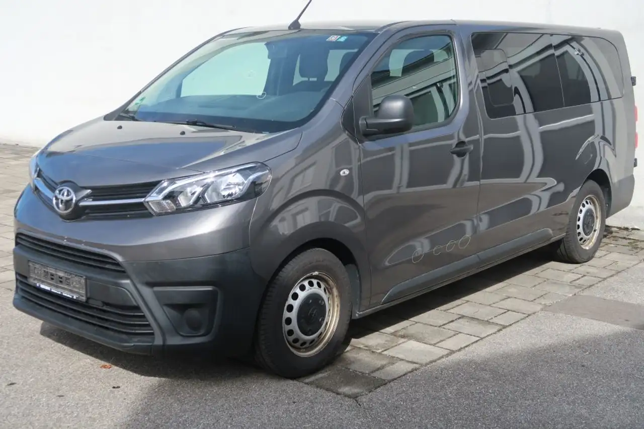 Toyota Proace 1,5-l-D-4D L2 (9-Si.) Verso Shuttle, миниатюра 3