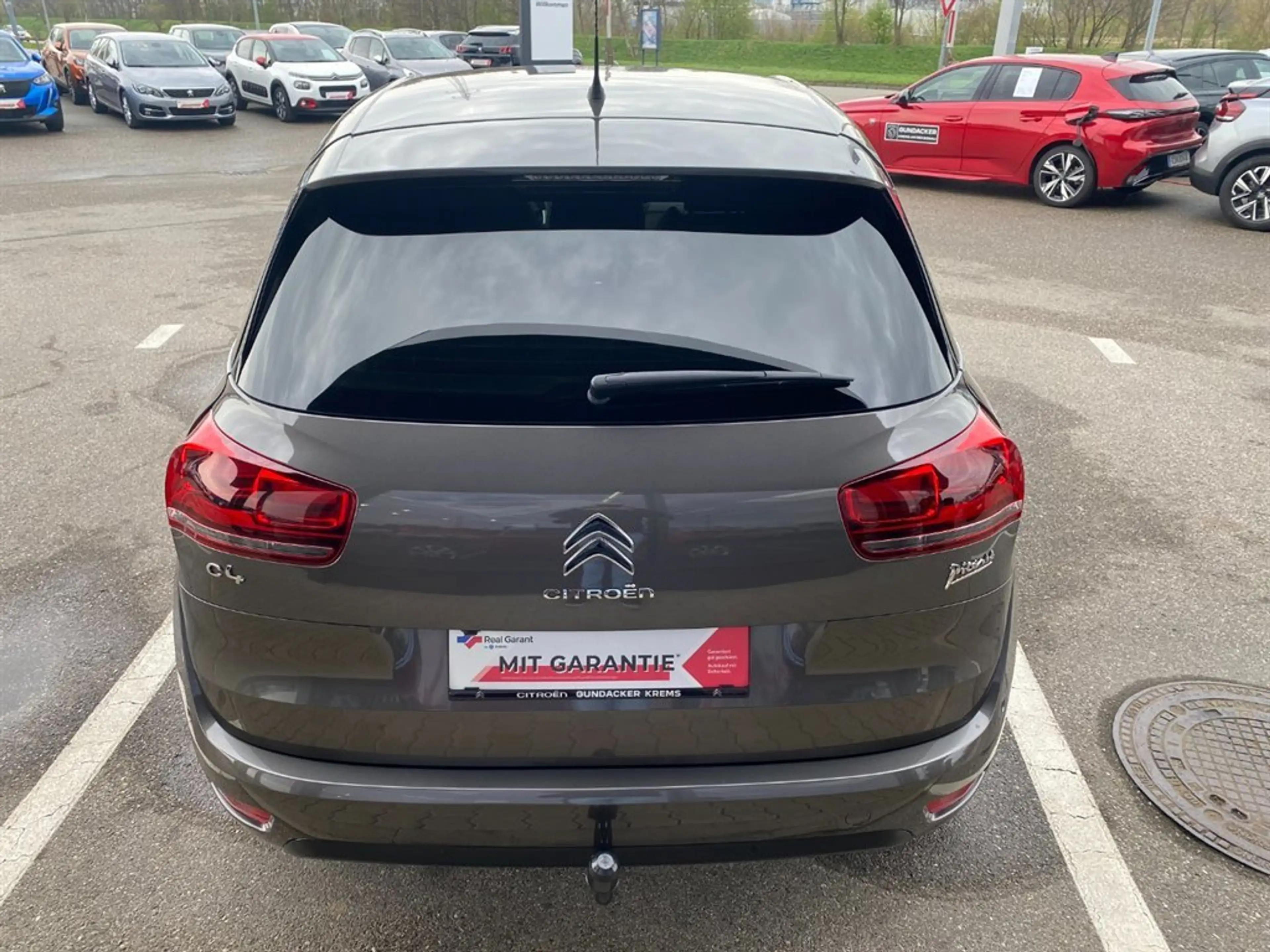 Citroen C4 Picasso BlueHDi 120 S&S Feel Edition — photo 8