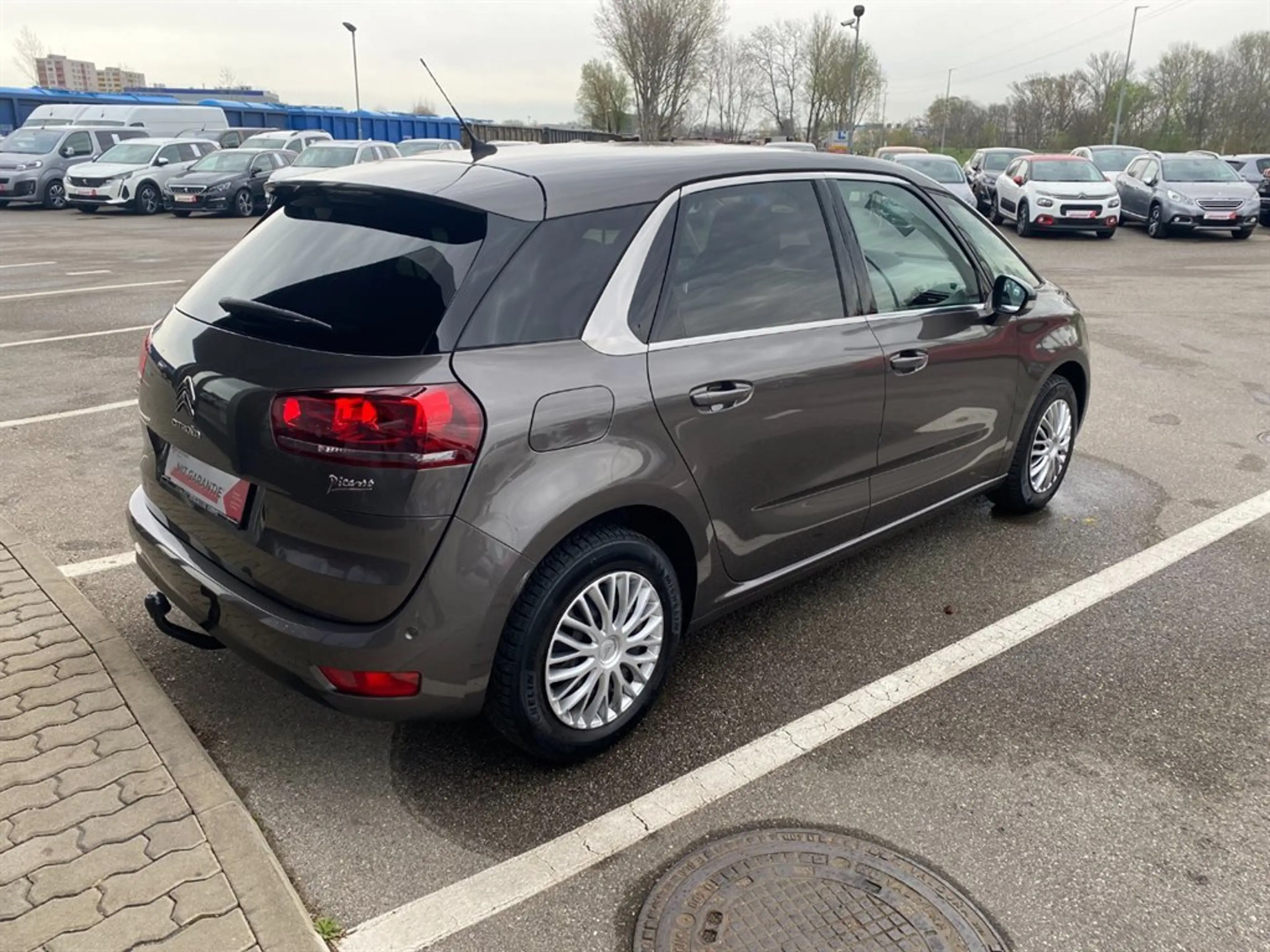 Citroen C4 Picasso BlueHDi 120 S&S Feel Edition — photo 2
