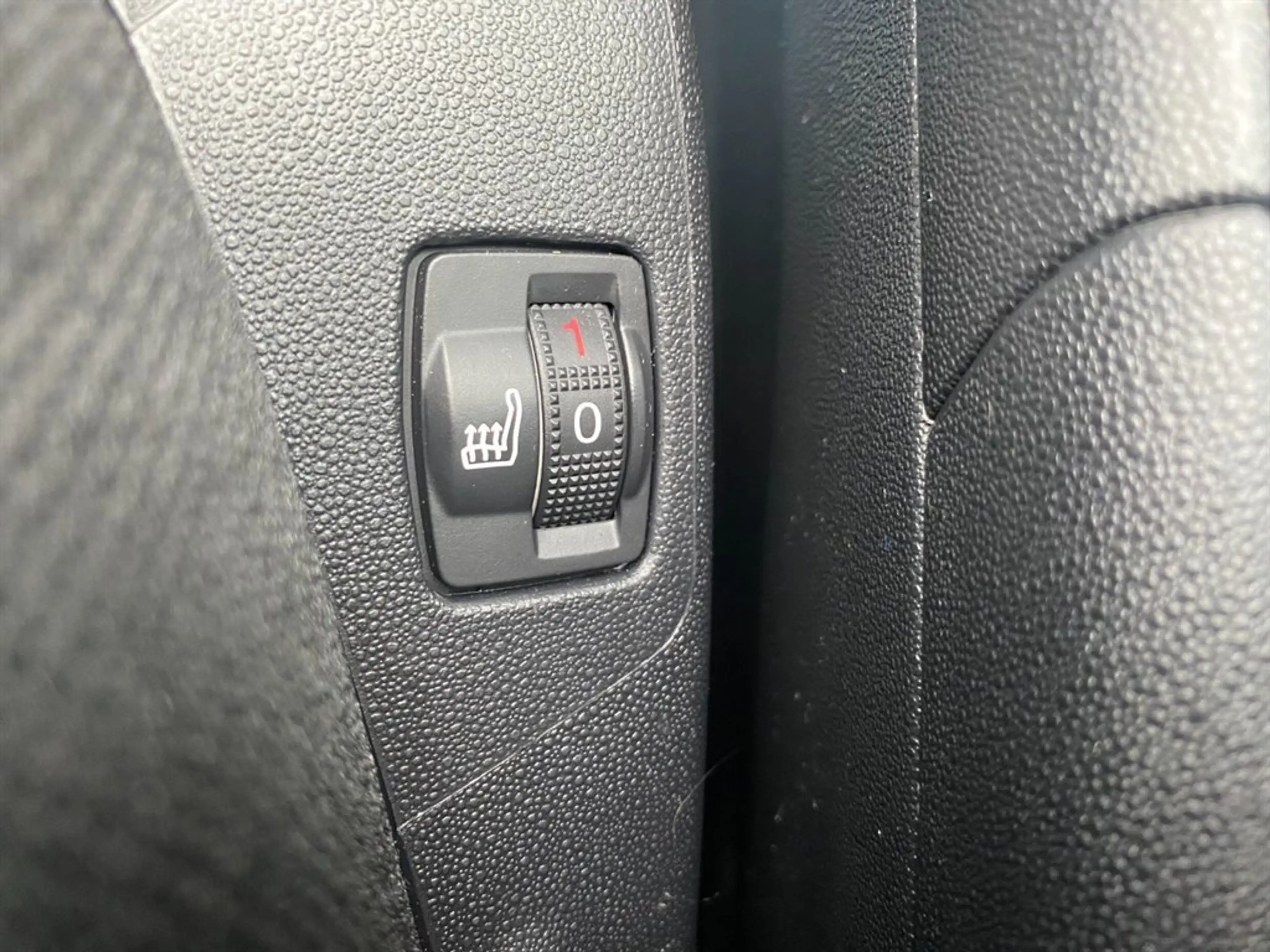 Citroen C4 Picasso BlueHDi 120 S&S Feel Edition — photo 15
