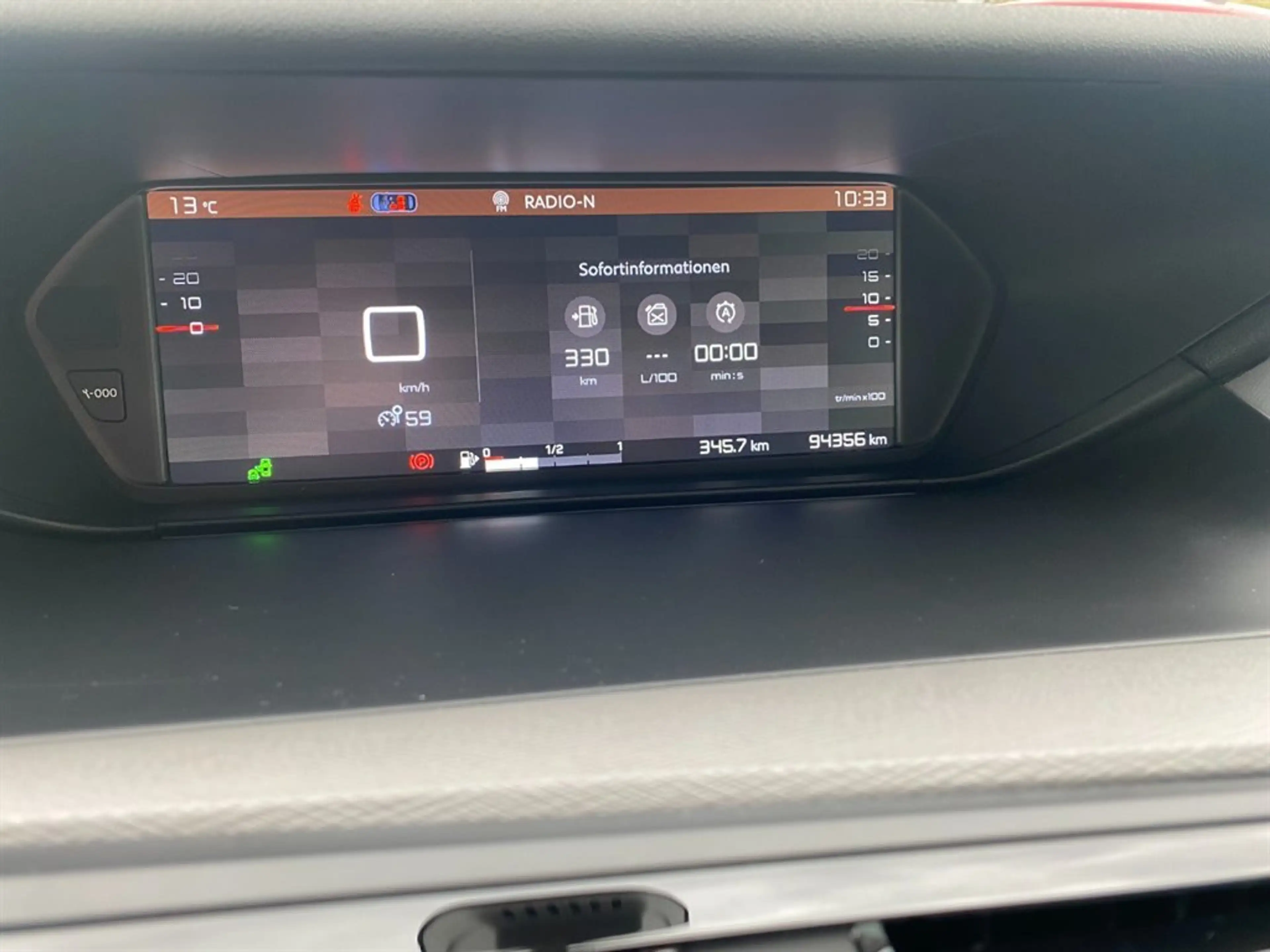 Citroen C4 Picasso BlueHDi 120 S&S Feel Edition — photo 3