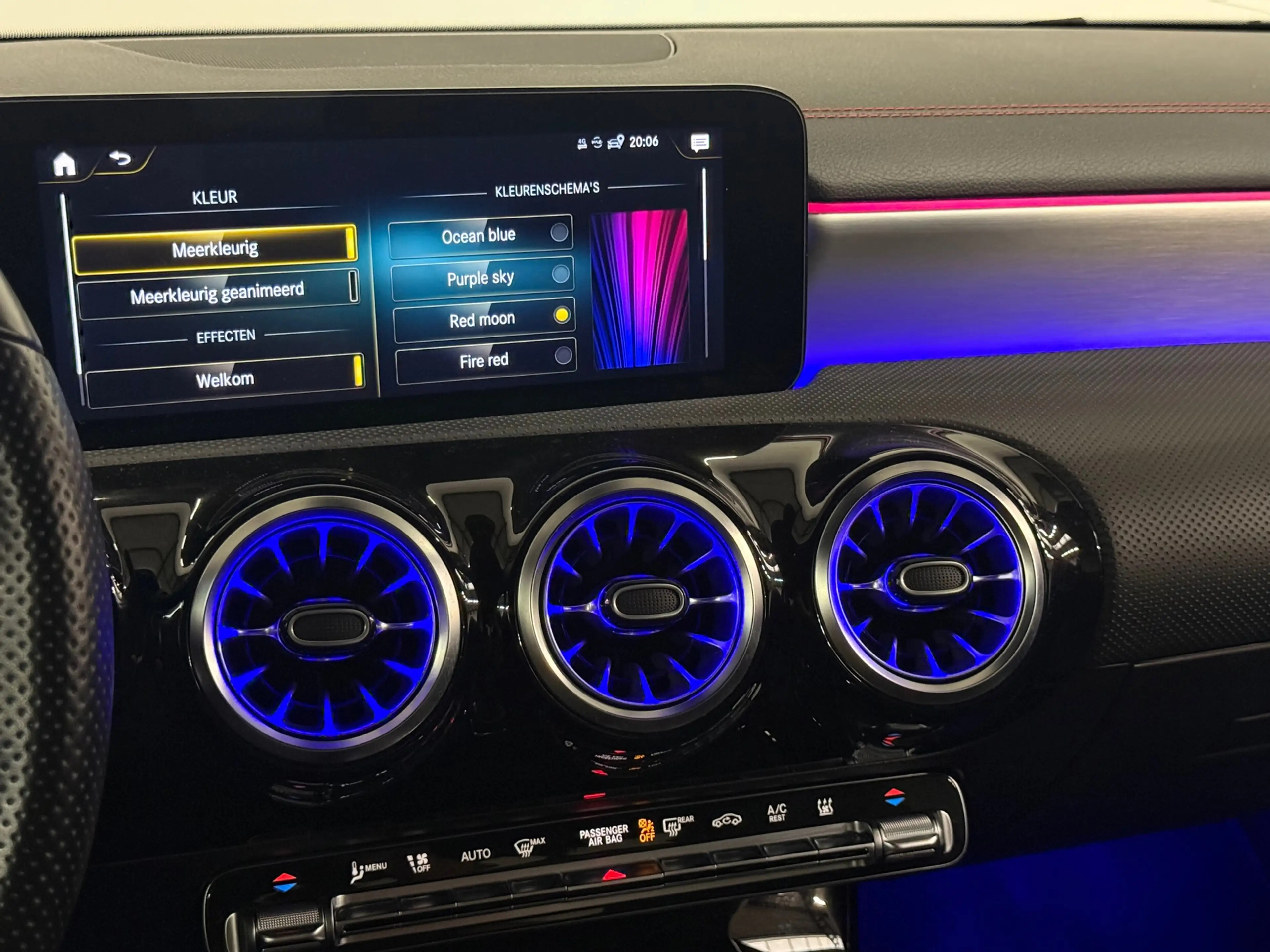 Mercedes-Benz CLA 45 AMG 250 e S BLACKPACK Memory Burmester Sfeer — photo 18