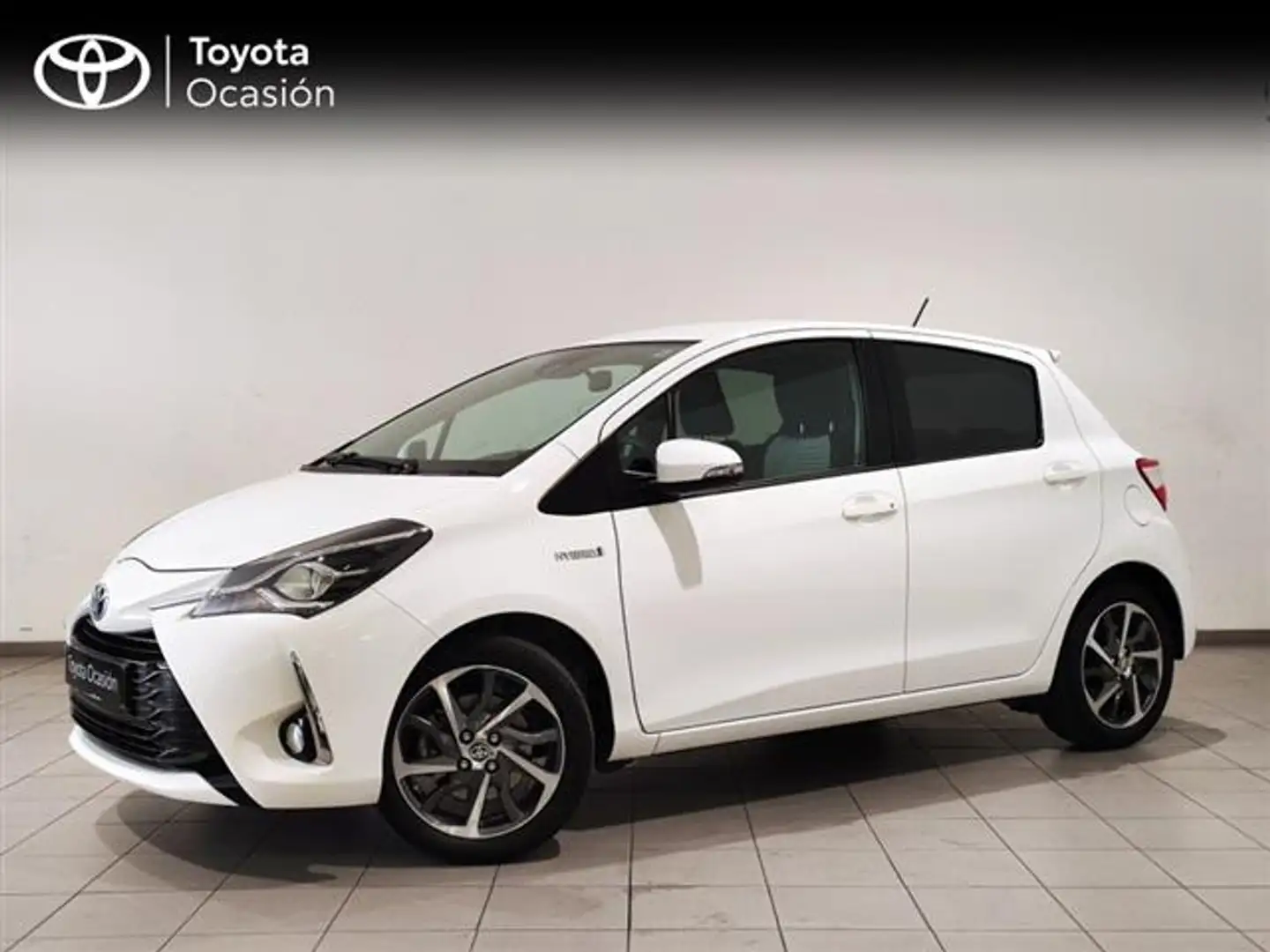 Toyota Yaris 100H 1.5 Feel! Blanco - 1