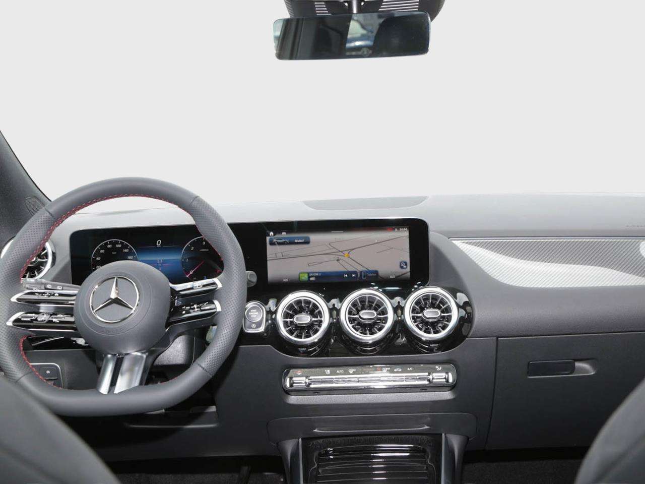Mercedes-Benz GLA 220