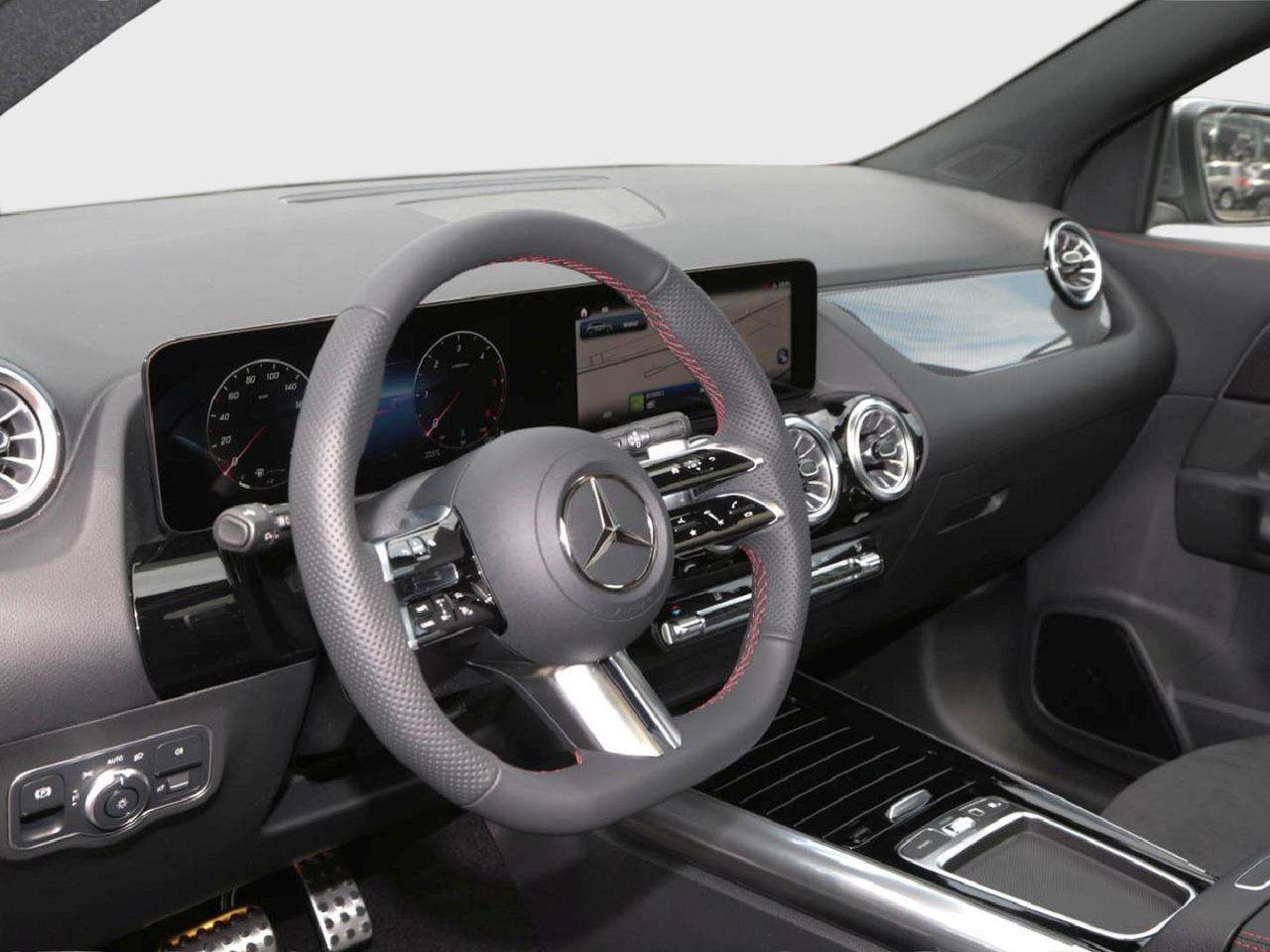 Mercedes-Benz GLA 220