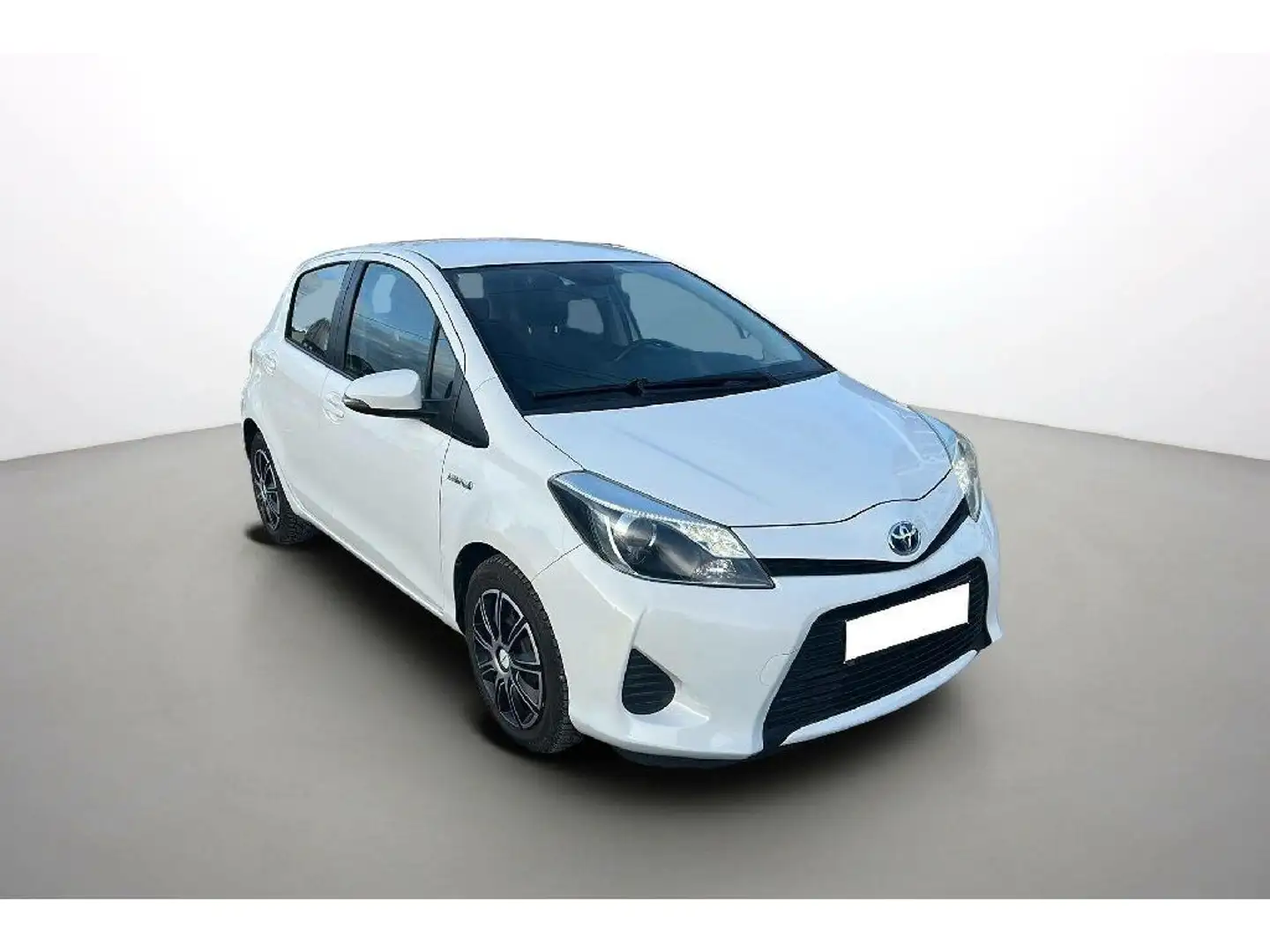 Toyota Yaris HYBRIDE 100h Dynamic Blanc - 2