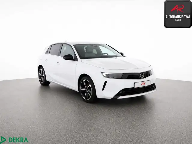 Opel Astra view 7