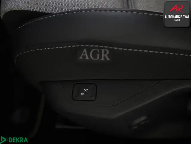 Opel Astra view 12