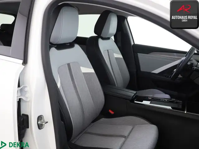 Opel Astra view 11