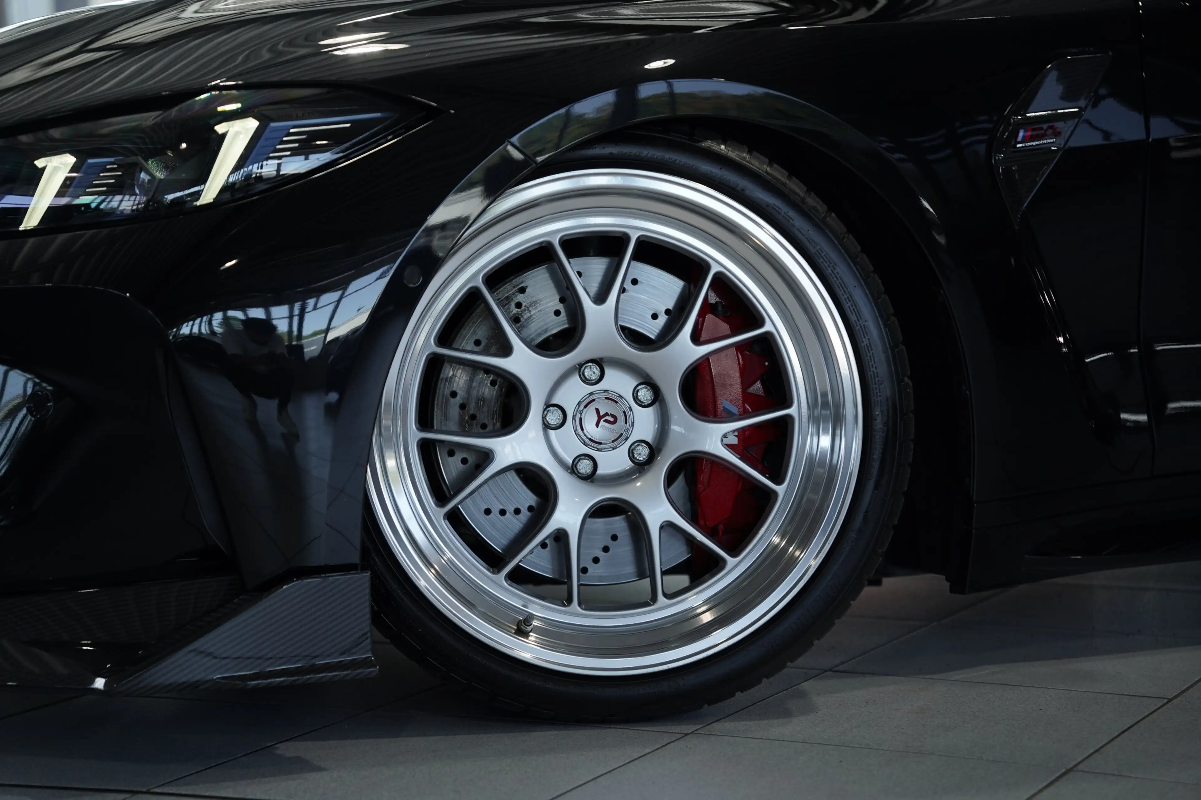 BMW M4 xD Competition 1.H *20 *H-UP*ACC*360°*Carbon — photo 3