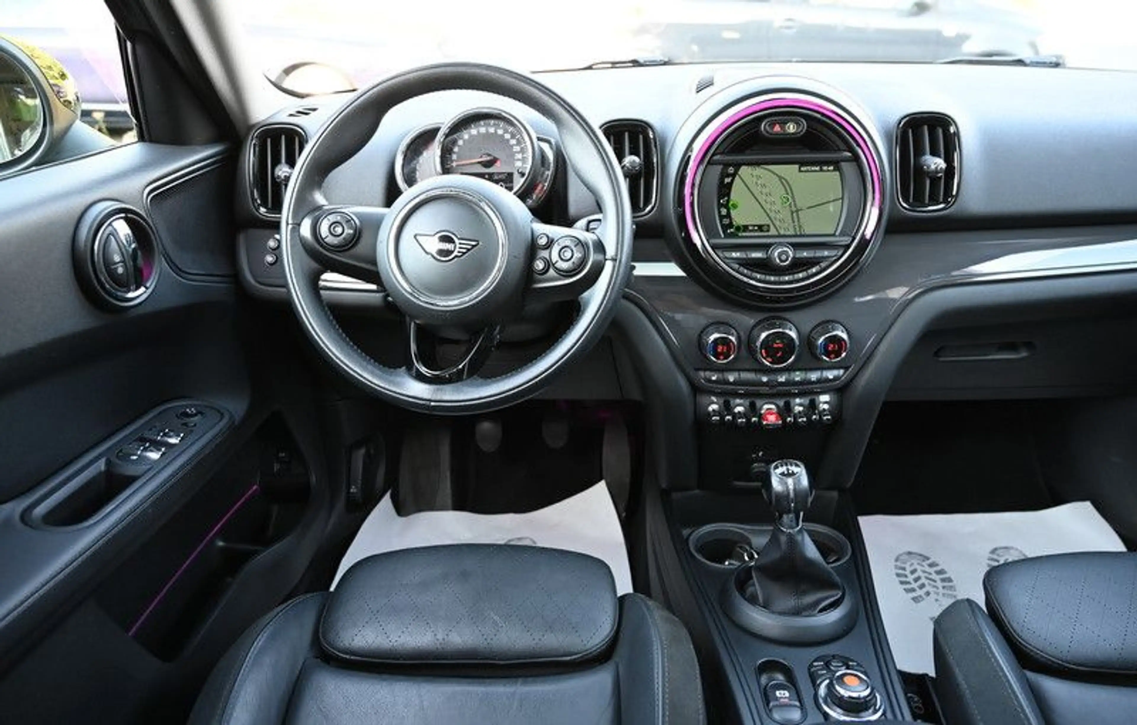 MINI Cooper Countryman PANO NAVI LEDER 1.Hd LED — photo 12