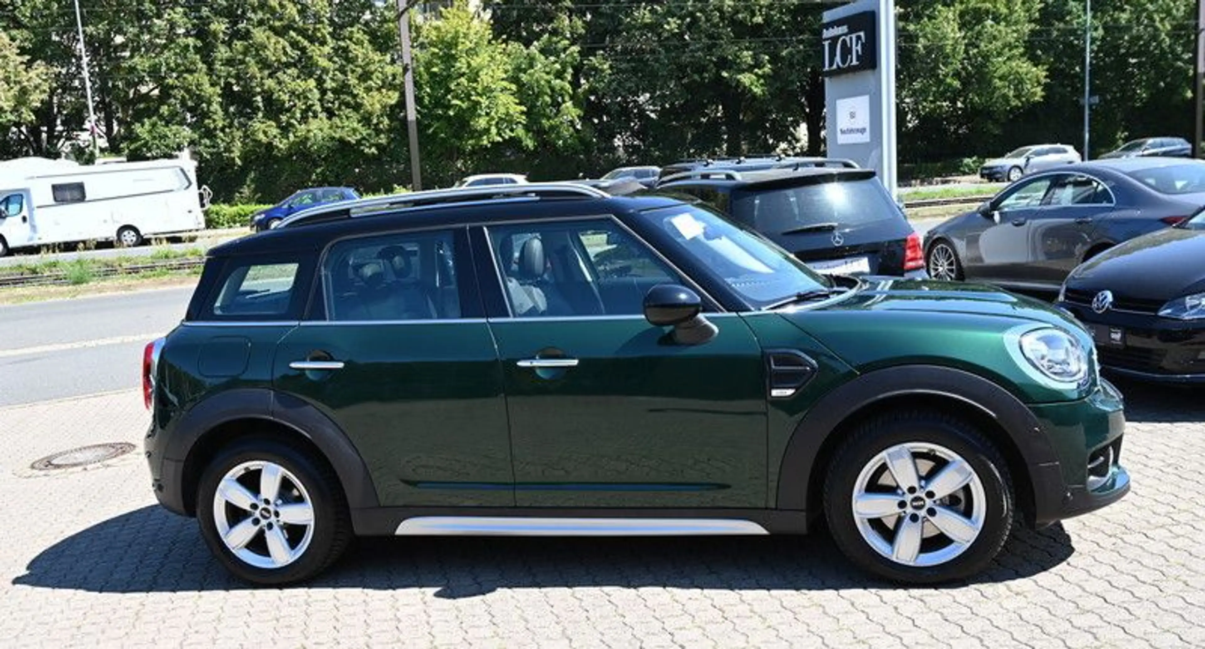 MINI Cooper Countryman PANO NAVI LEDER 1.Hd LED — photo 6
