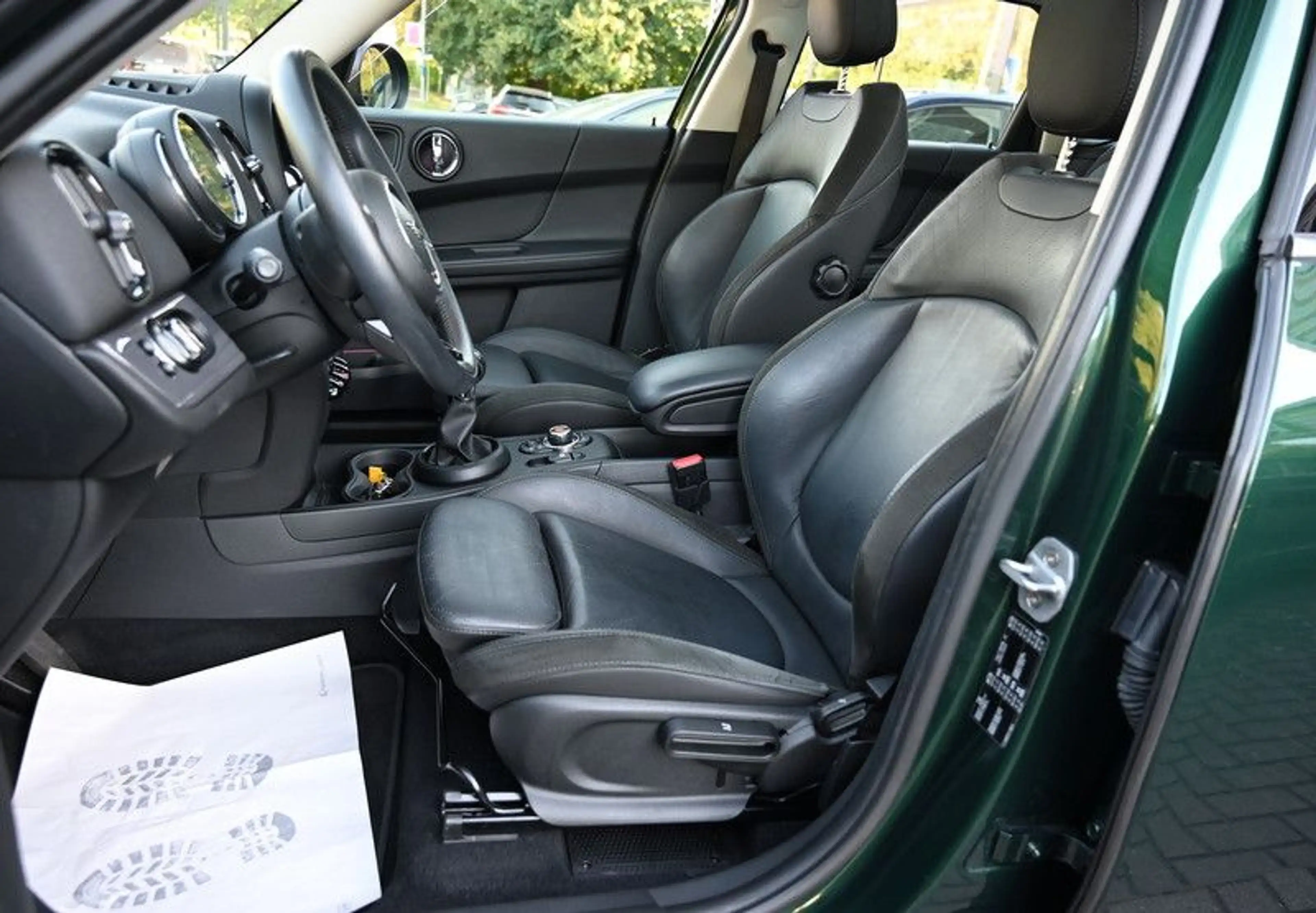 MINI Cooper Countryman PANO NAVI LEDER 1.Hd LED — photo 9