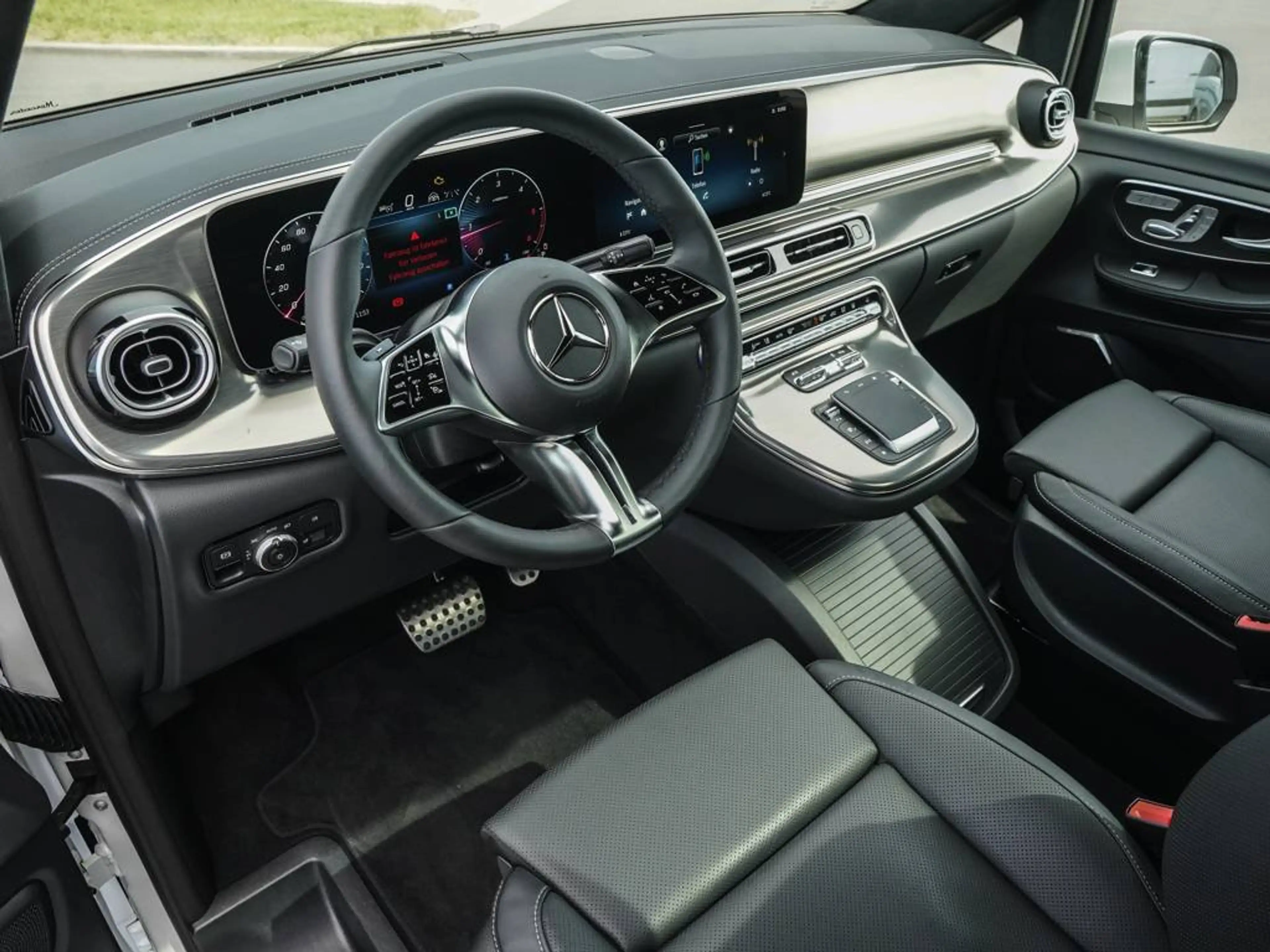 Mercedes-Benz V 300 d Exclusive 4x4 lang AIRMATIC Pano Standhzg — photo 15