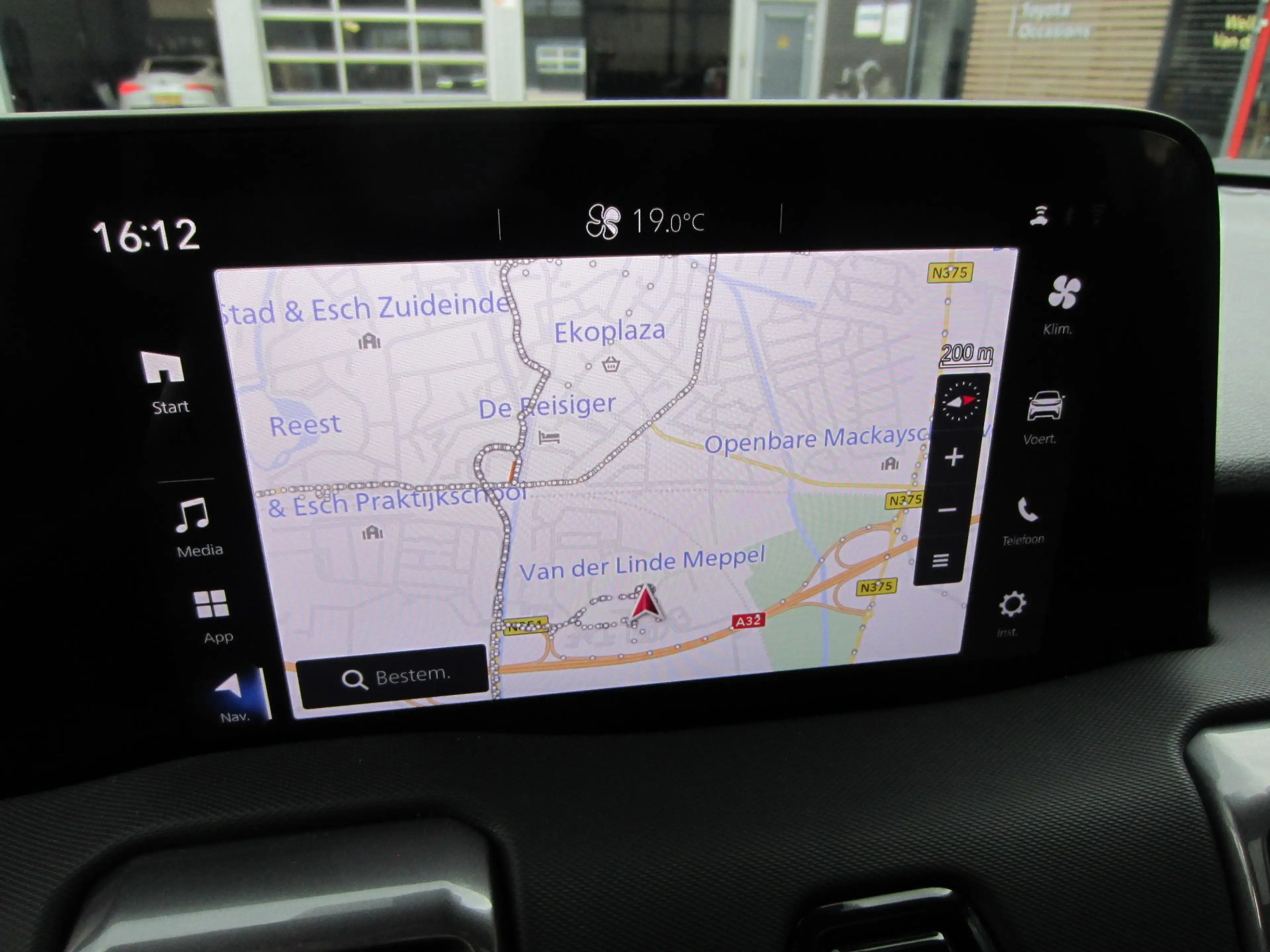 Toyota Urban Cruiser Executive 61 kWh All Seasons Panoramadak — photo 13