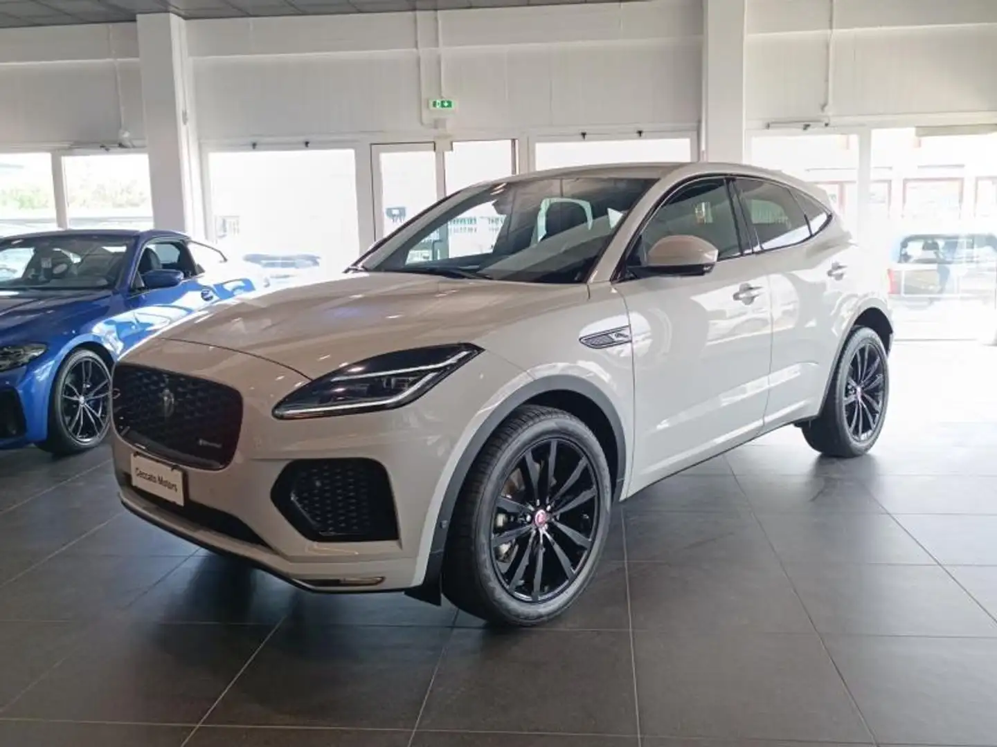 Jaguar E-Pace 2.0 D163 R-Dynamic awd auto - 1