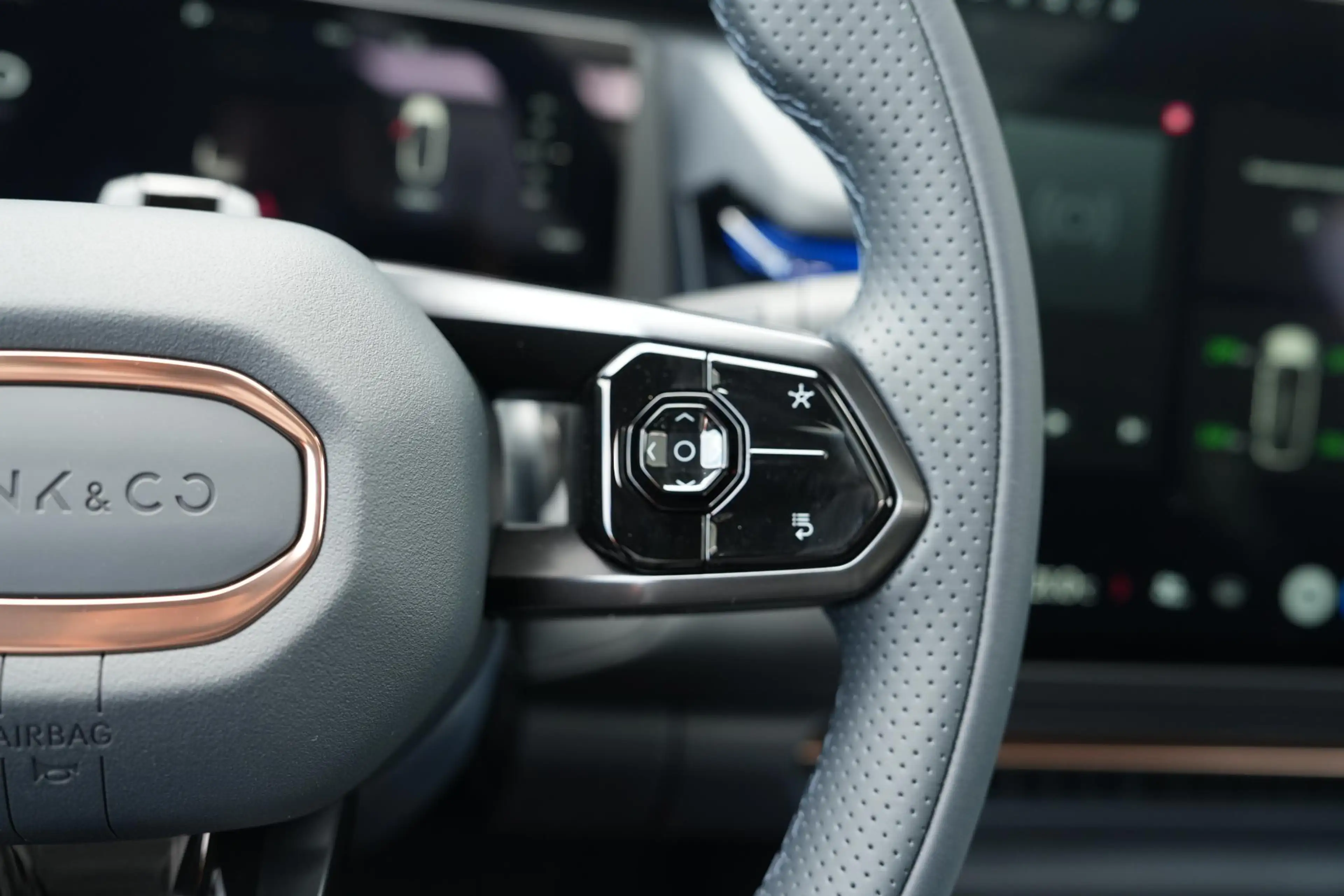 Lynk & Co 08 1.5 Business Edition | 200km Hybride | High Beam L — photo 14