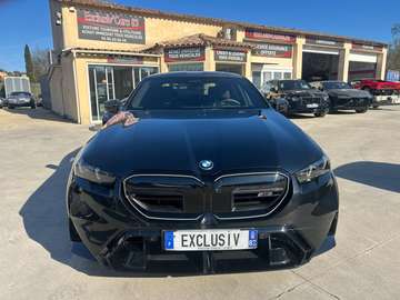 (G90) 4.4 V8 PHEV 727CH (585+197)