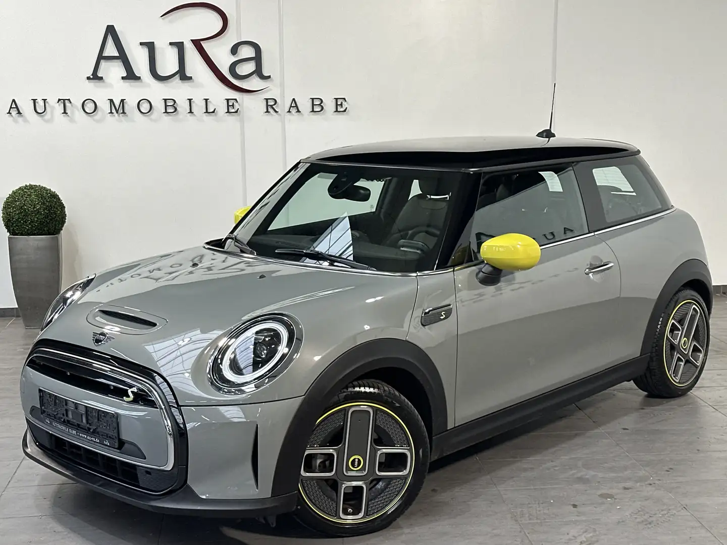 MINI Cooper SE Electric Trim NAV+LED+CARPLAY+DRASSIST Grey - 2