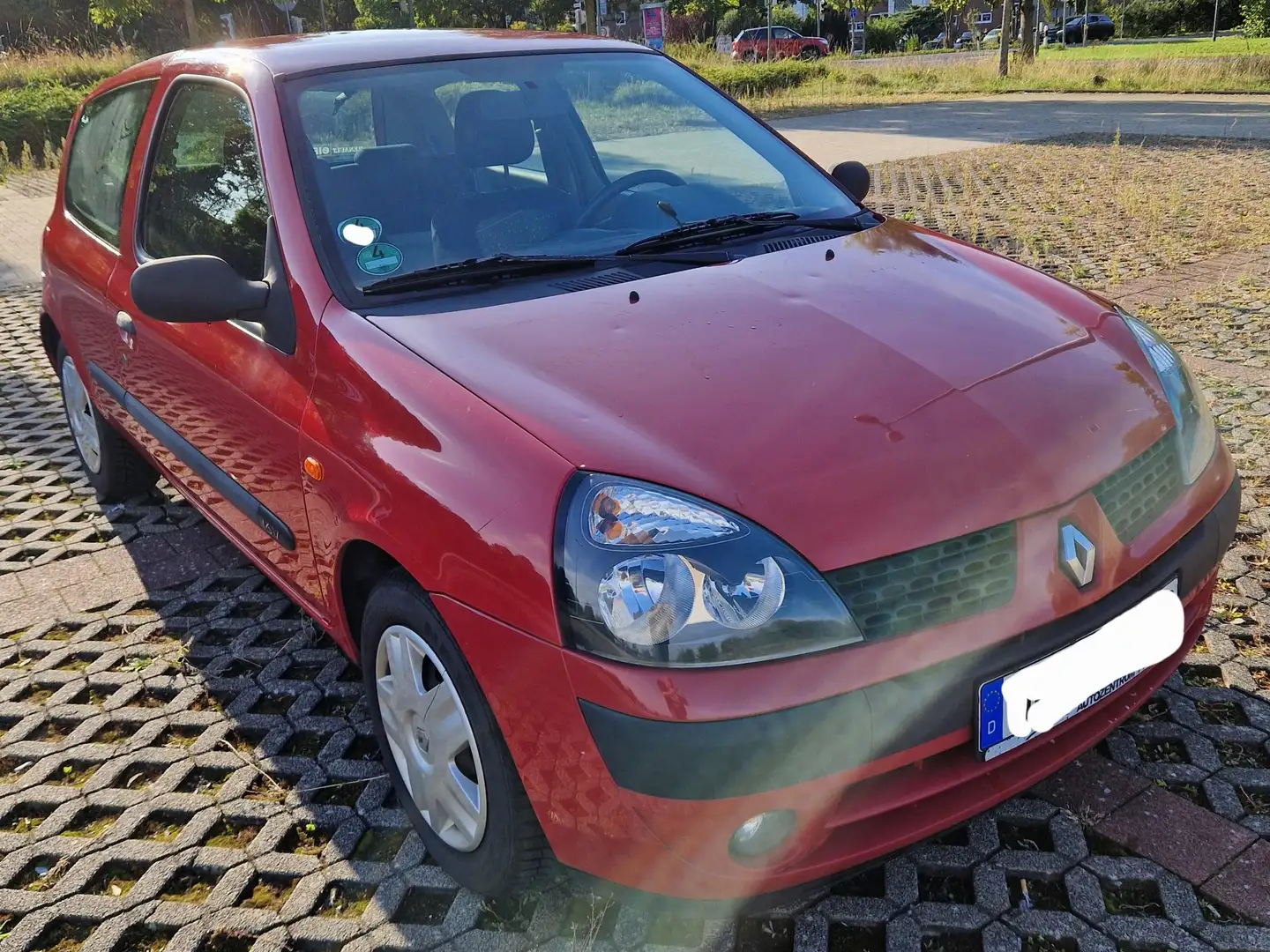 Renault Clio Clio 1.2 16V Blue Sensation Rot - 2