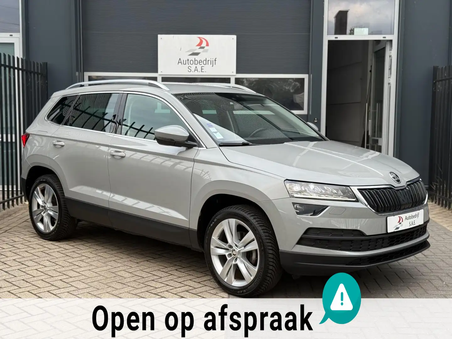 Skoda Karoq 1.0 TSI Style ACC LED CAMERA SFEERVERLICHTING CARP Grijs - 2