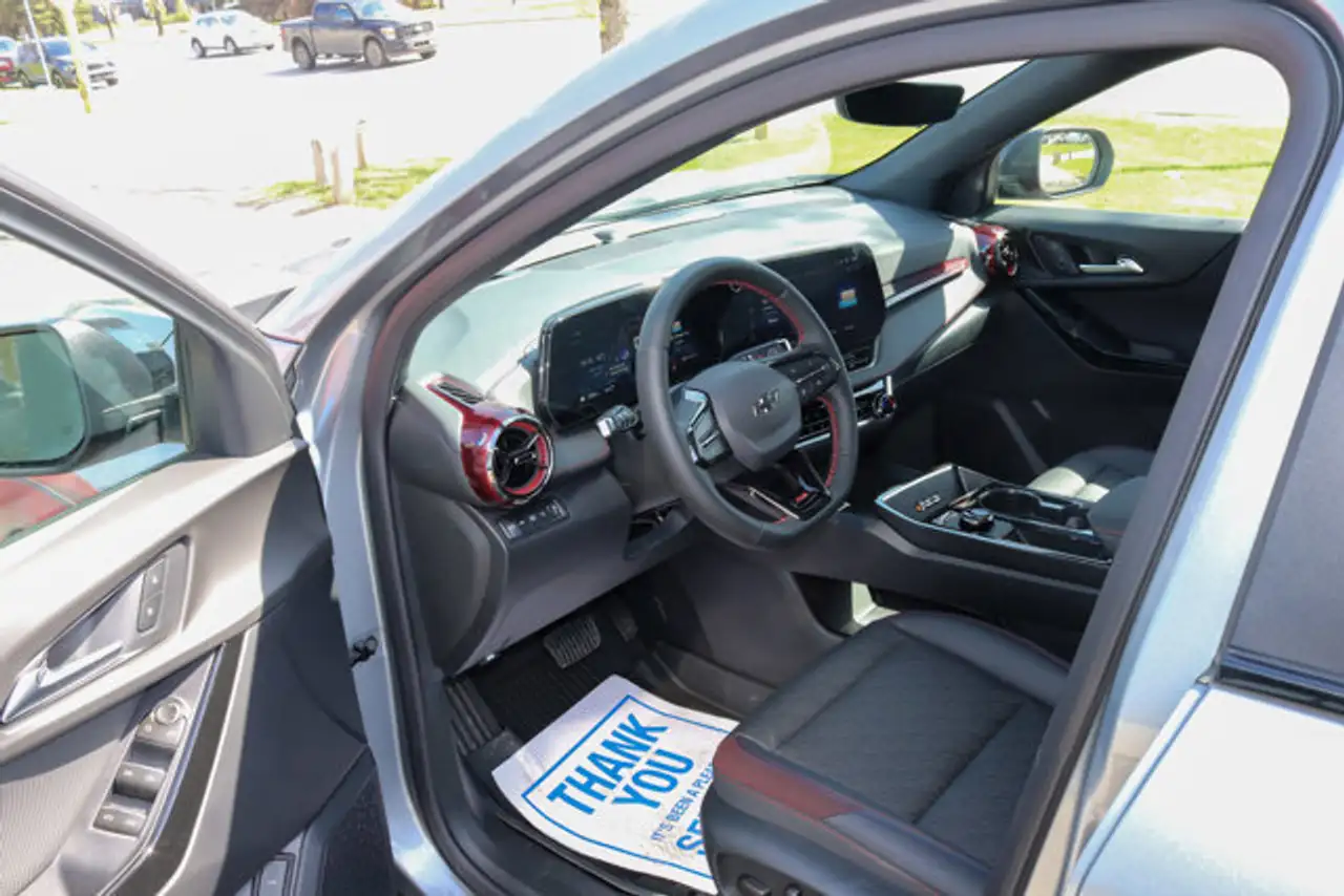 Chevrolet Equinox снимка Chevrolet Equinox