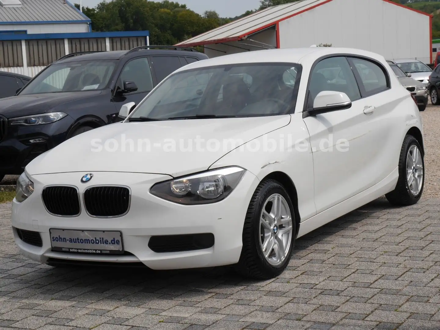 BMW 114 i Lim. 3-trg. 1.Hand/Klima/Sitzheizung/PDC Blanc - 2