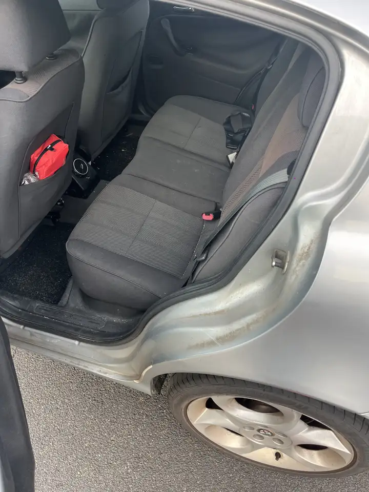 Alfa Romeo 147 1.6 Twin Spark Distinctive, foto 7