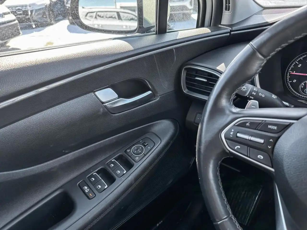 Hyundai SANTA FE снимка Hyundai SANTA FE