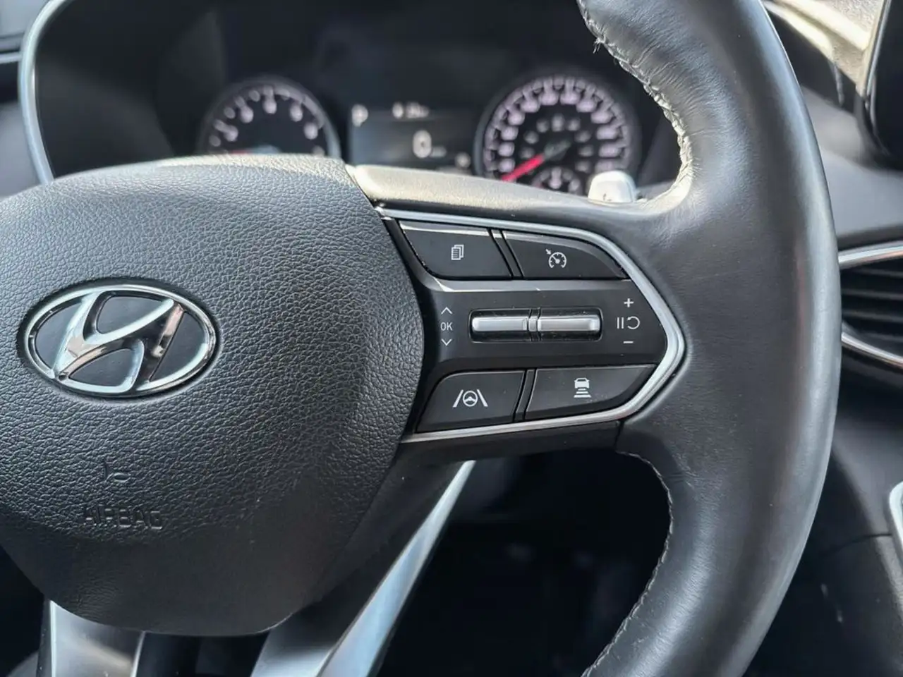 Hyundai SANTA FE снимка Hyundai SANTA FE