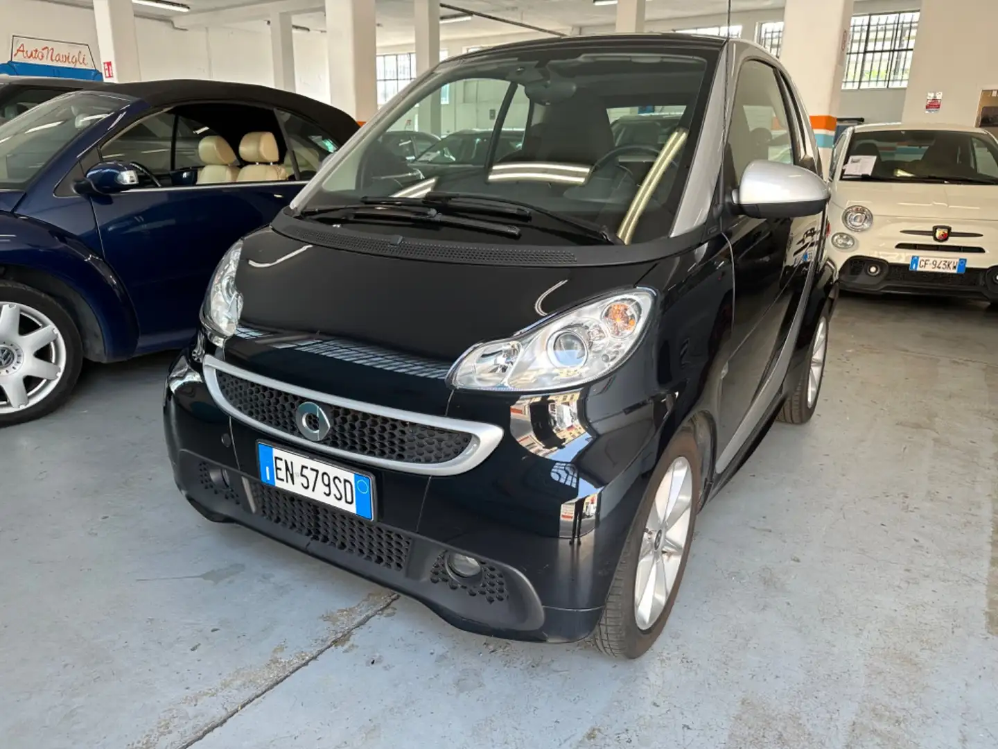 smart forTwo 1000 52 kW MHD coupé passion SOLO 29.000KM Negro - 1