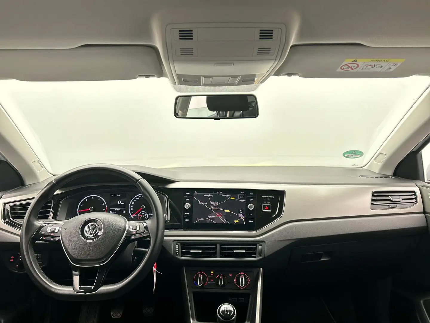 Volkswagen Polo 1.0 TSI Comfortline Navigatie Adaptieve Cruise Con Weiß - 2