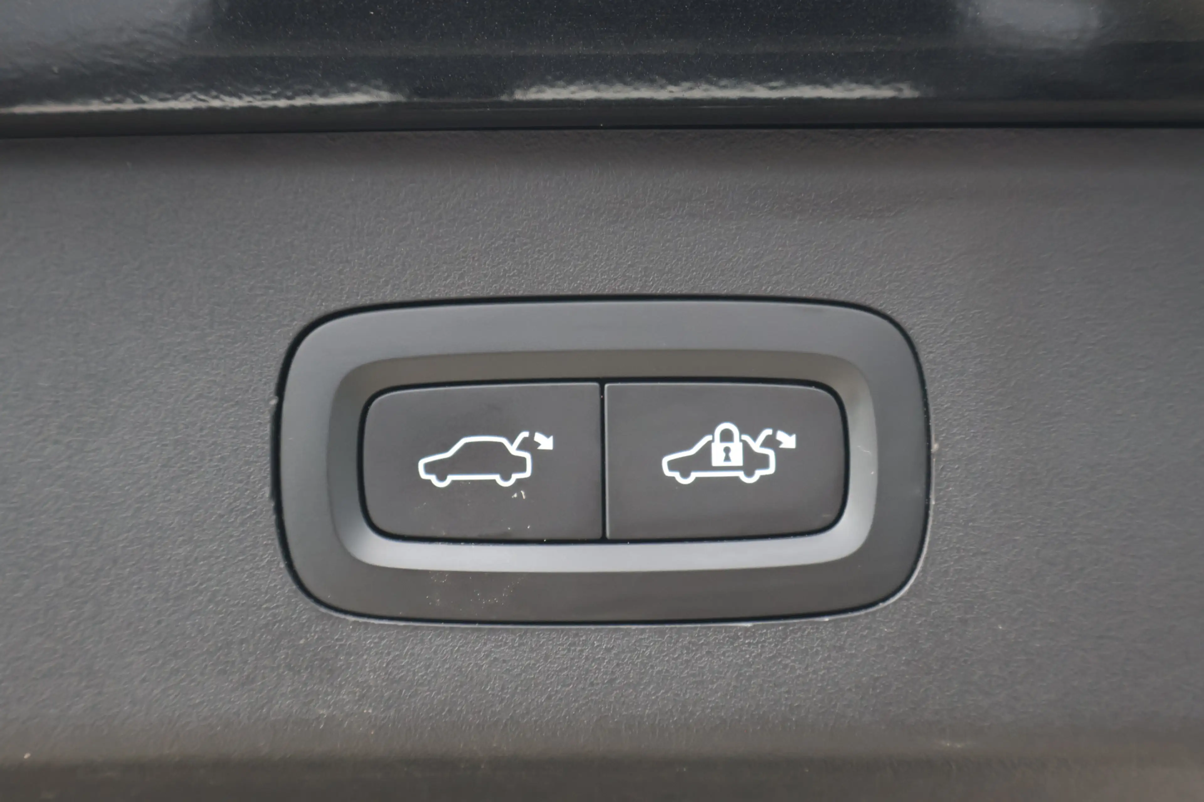 Lynk & Co 01 1.5 PHEV, Pano, 360 Camera, — photo 20