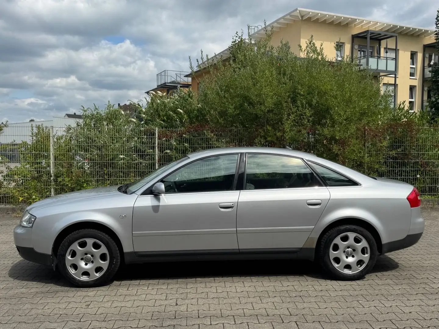 Audi A6 2.0 multitronic  Erst 78.000 Km - Autom - Argent - 2