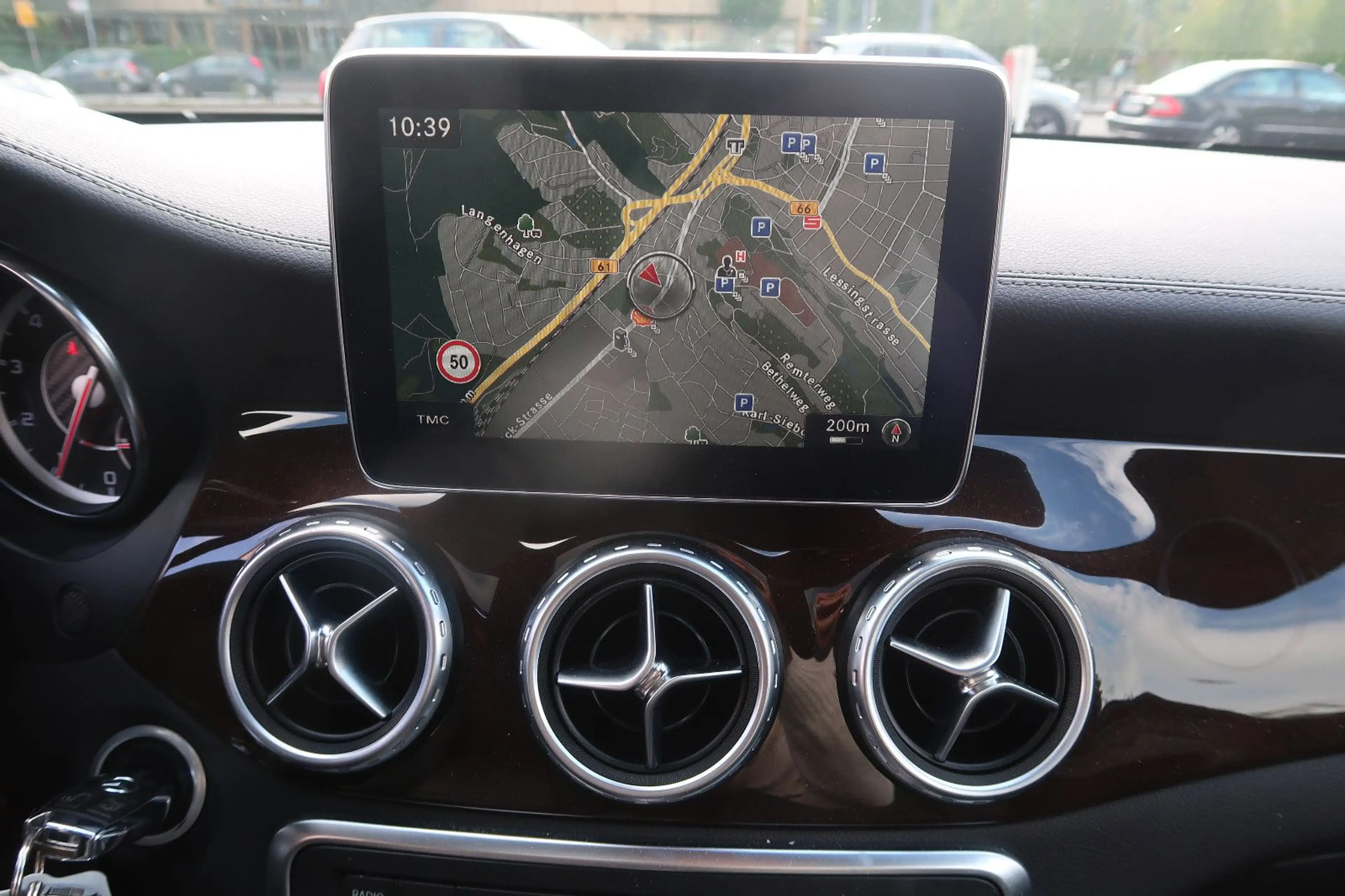 Mercedes-Benz GLA 45 AMG 4Matic *PANORAMA *LEDER *KAMERA — photo 15