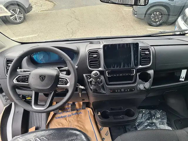 Peugeot Boxer DK Pritsche 35+ L2 BlueHDi 140 S&S Ansicht 8