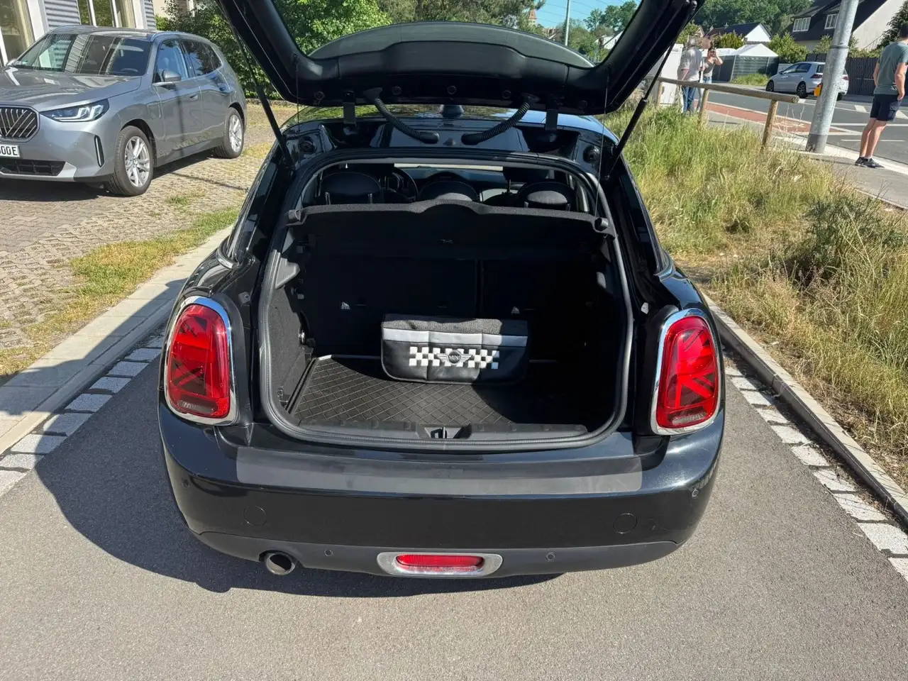 Das Auto