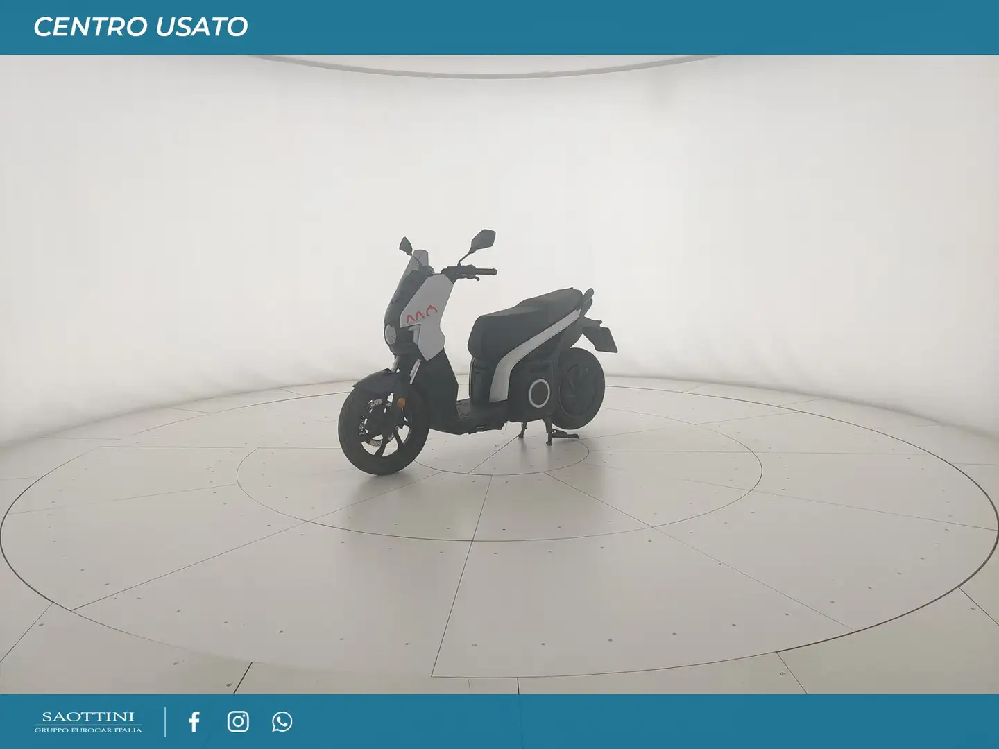 SEAT MO eScooter 125 Bianco - 1