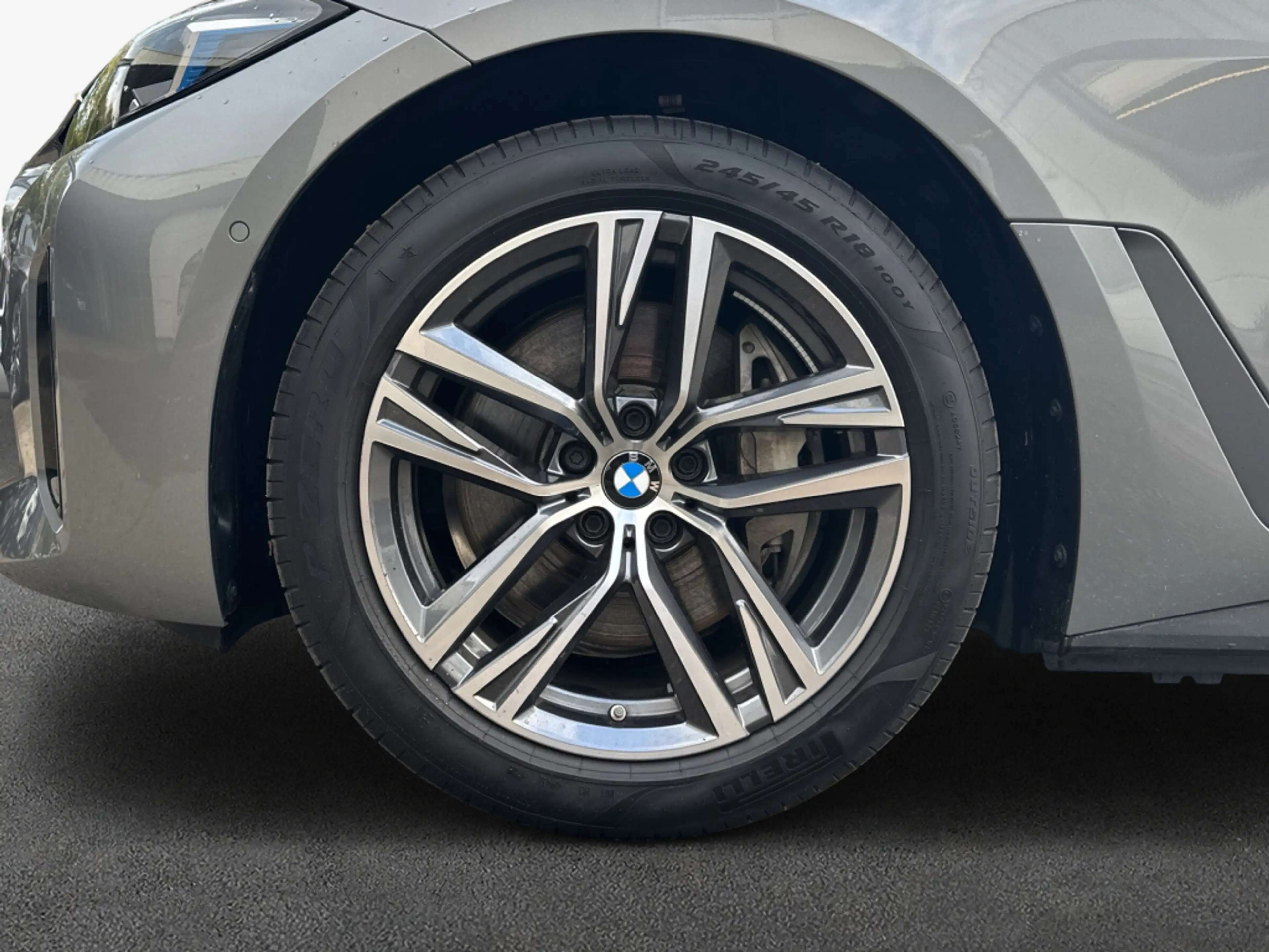BMW i4 eDrive35 Gran Coupe LED HiFi Nav SHZ — photo 9