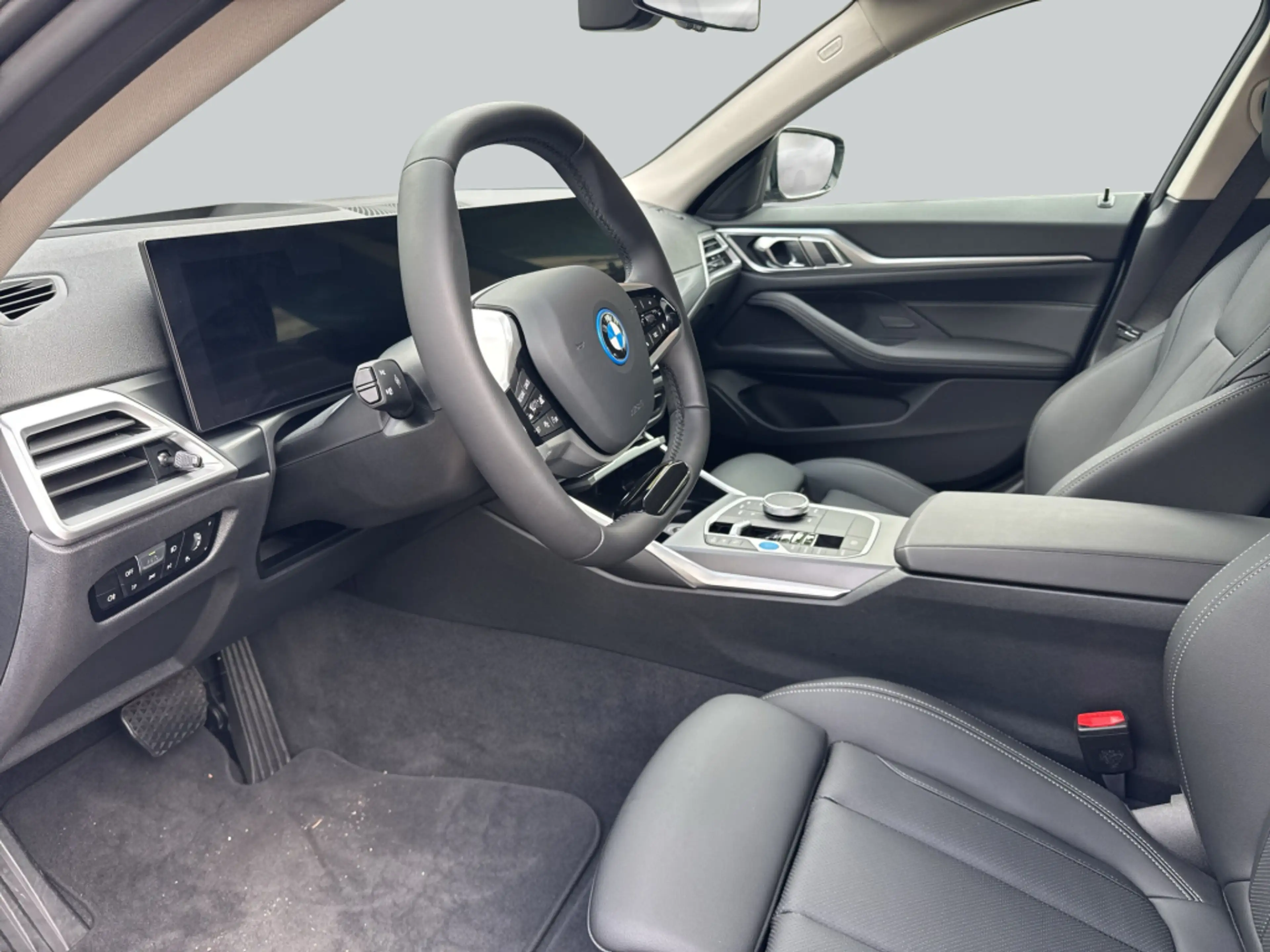BMW i4 eDrive35 Gran Coupe LED HiFi Nav SHZ — photo 11