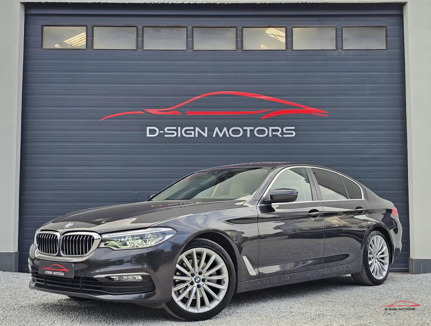 BMW 520 iA (184ch) AUT LUXURY PACK 2017 145.216km GARANTIE Gris - 1