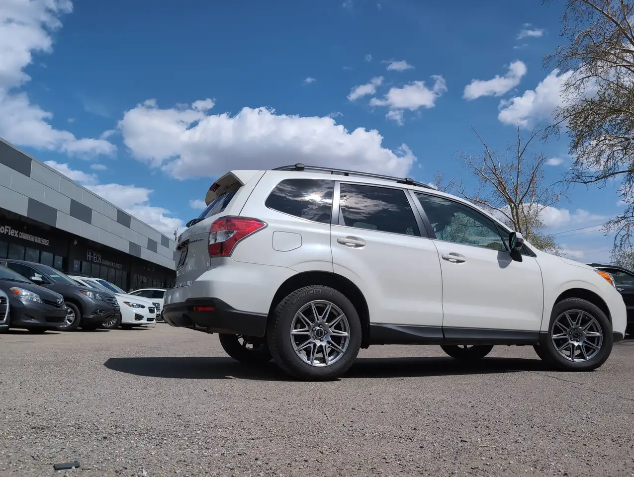 Subaru Forester photo Subaru Forester