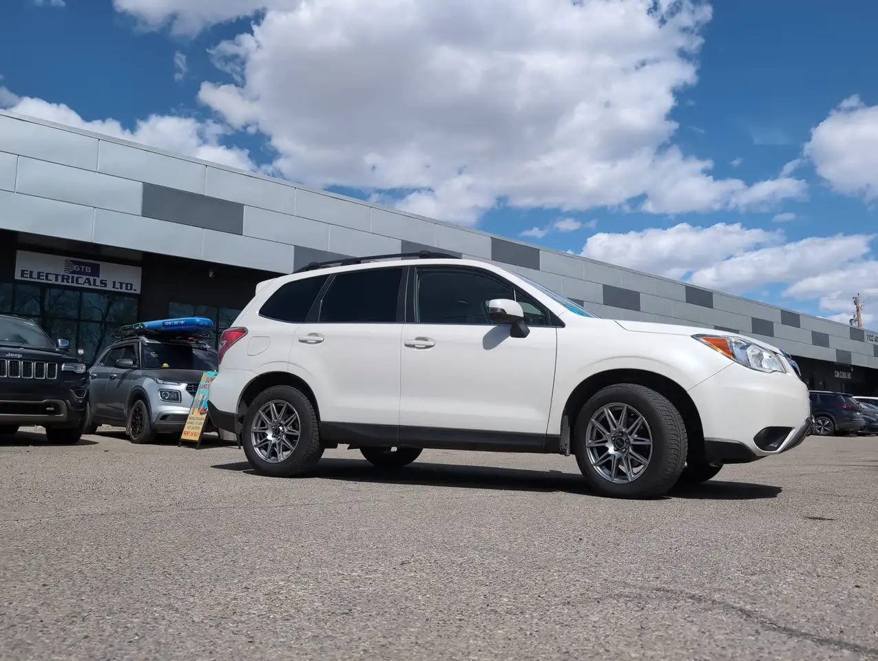 Subaru Forester photo Subaru Forester