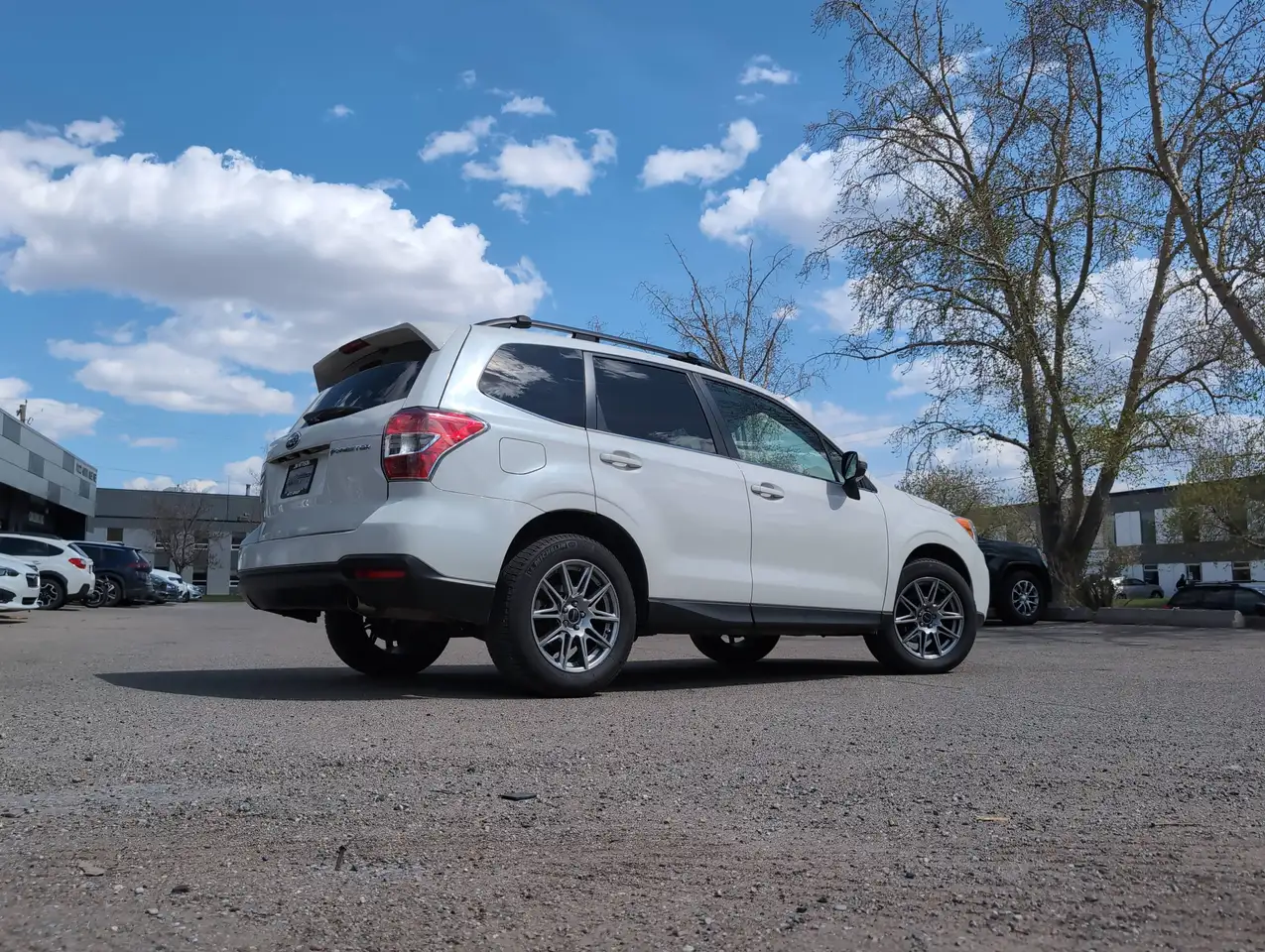 Subaru Forester photo Subaru Forester