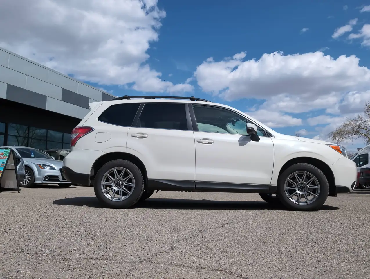Subaru Forester photo Subaru Forester