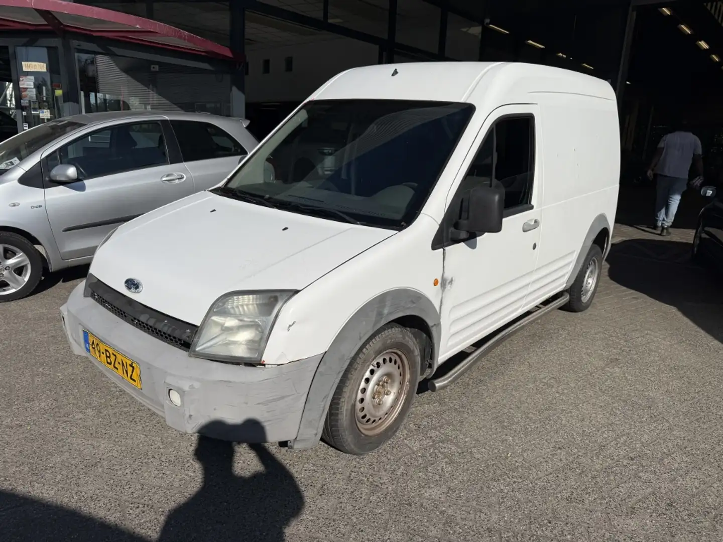 Ford Transit Connect T220L 1.8 TDdi Cel. Bianco - 2